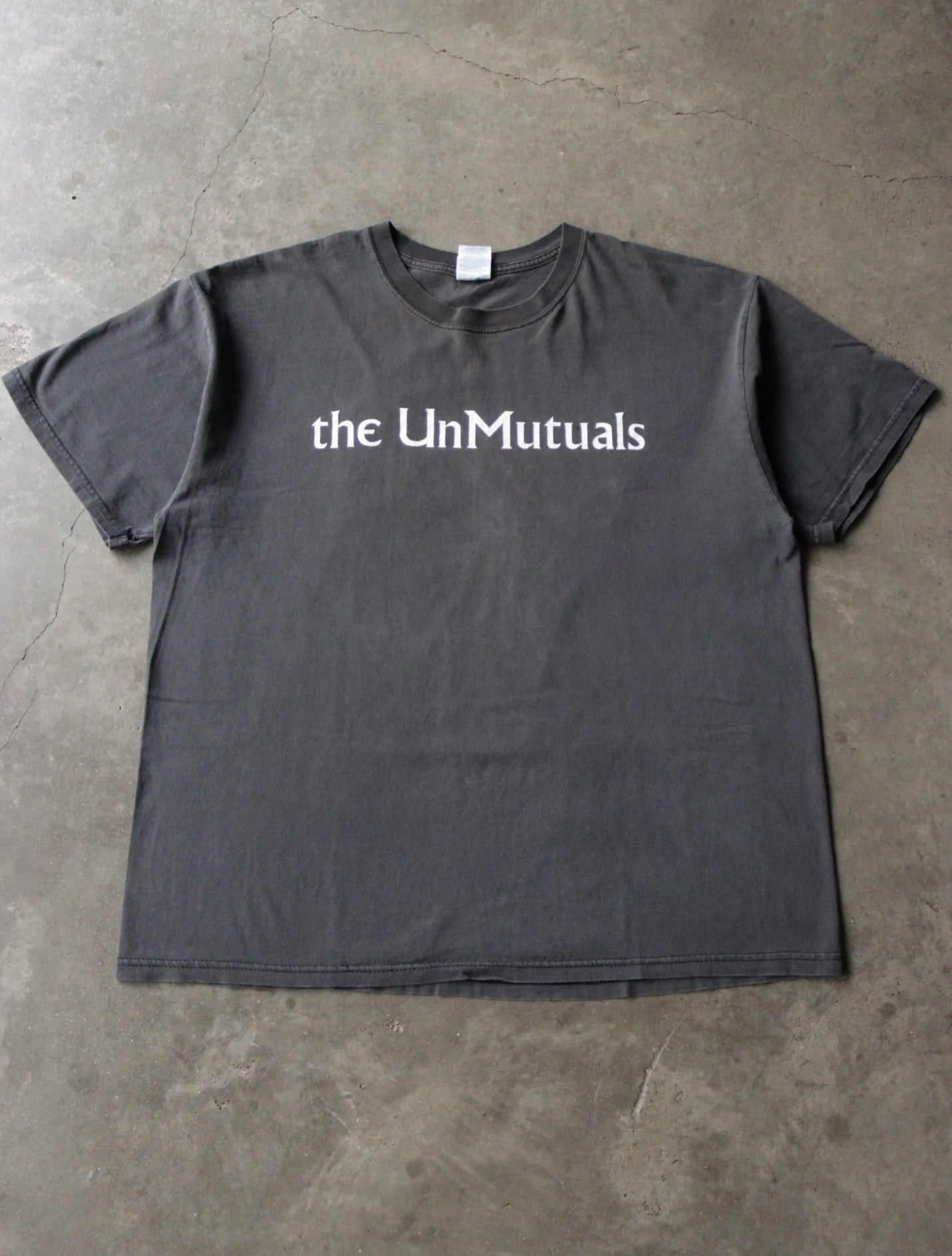 2000S FADED THE UNMUTUALS TEE