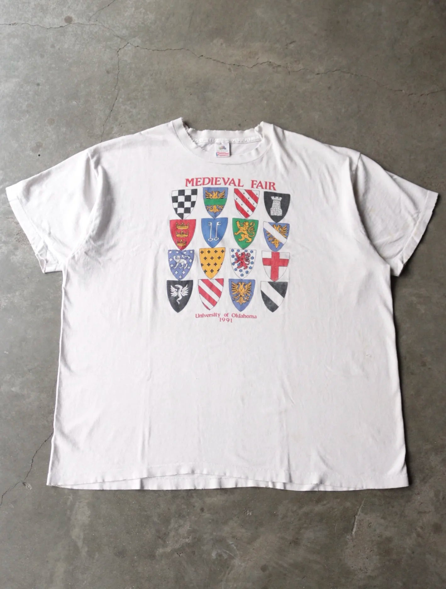 1990S MEDIEVAL TEE