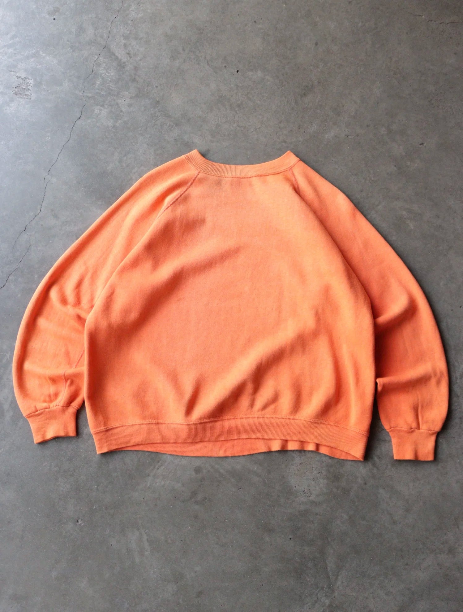 1980S ORANGE SWEATSHIRT