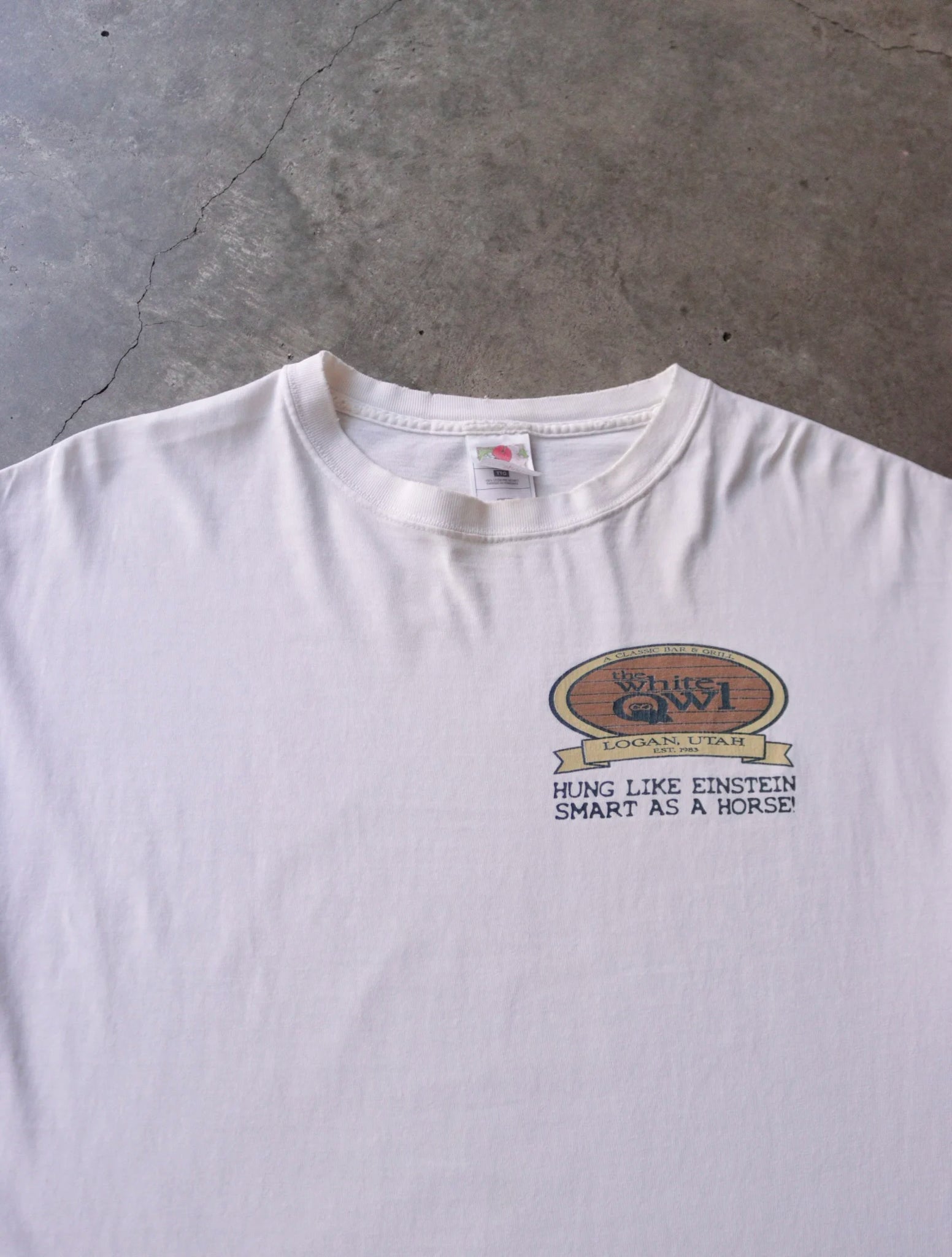 2000S THE WHITE OWL BAR TEE