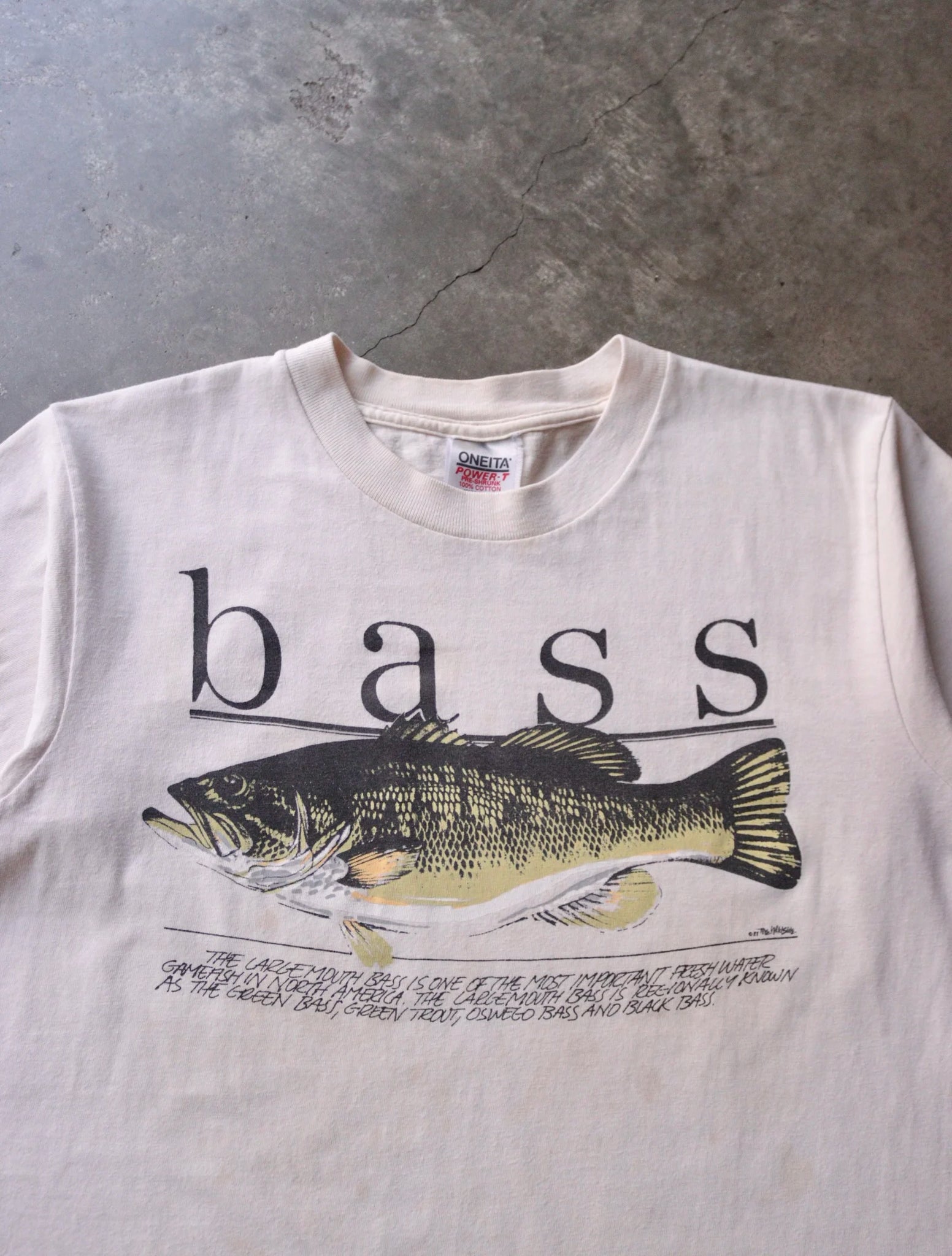 2000S BASS FISH TEE