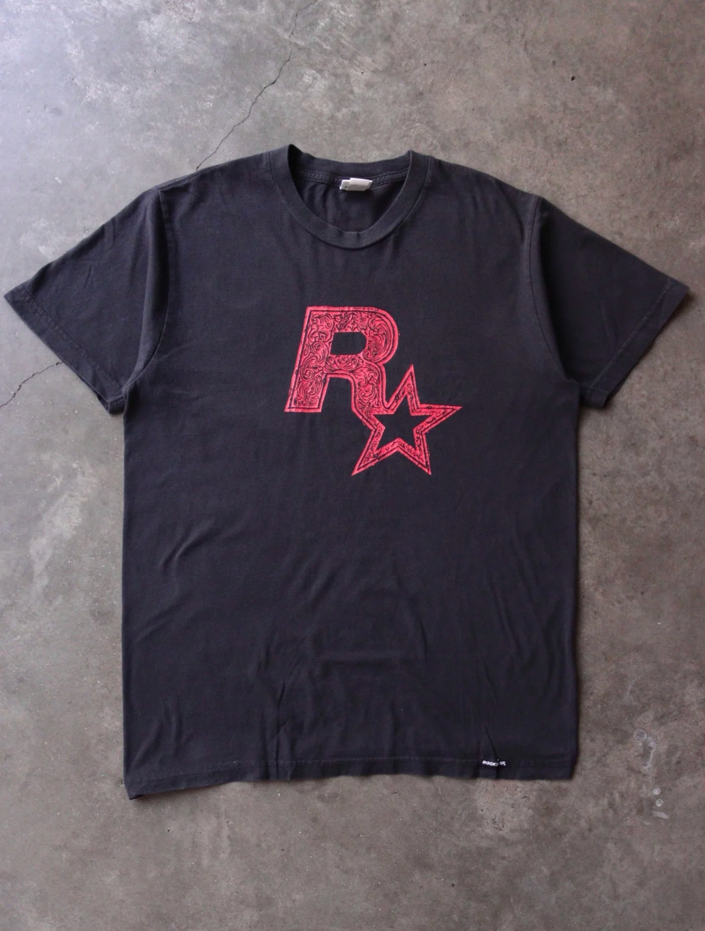 2000S FADED ROCKSTAR GAMES TEE