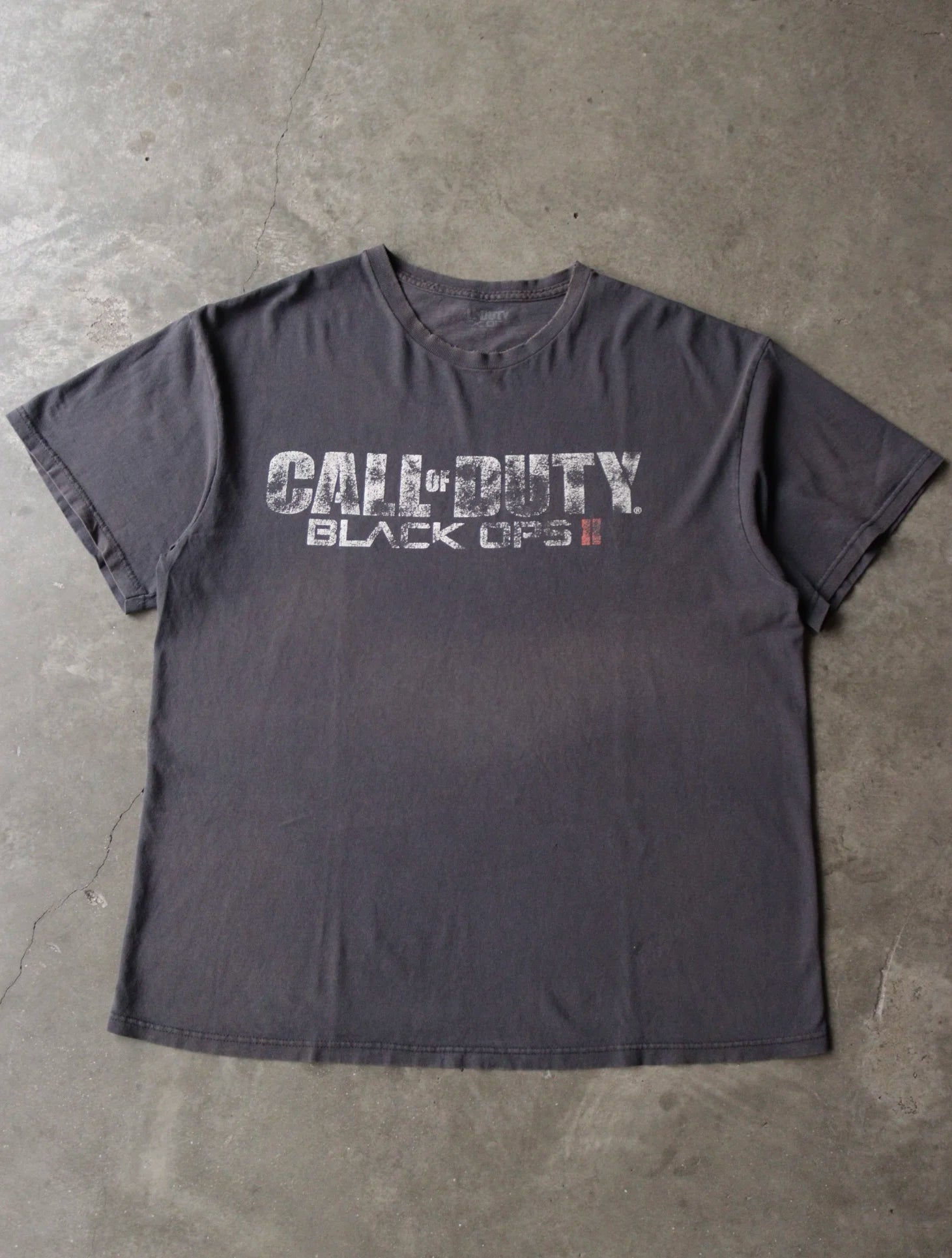 2000S COD BO2 TEE