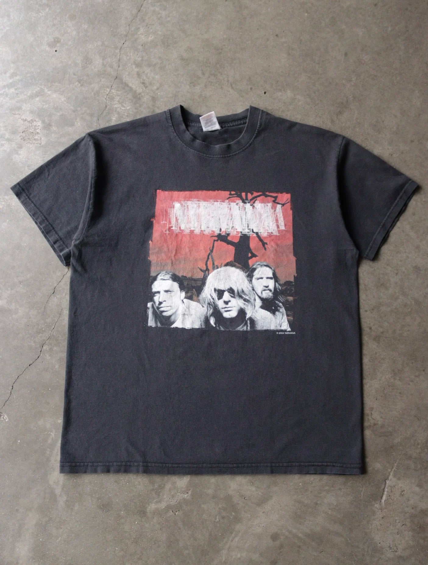 2000S NIRVANA BAND TEE