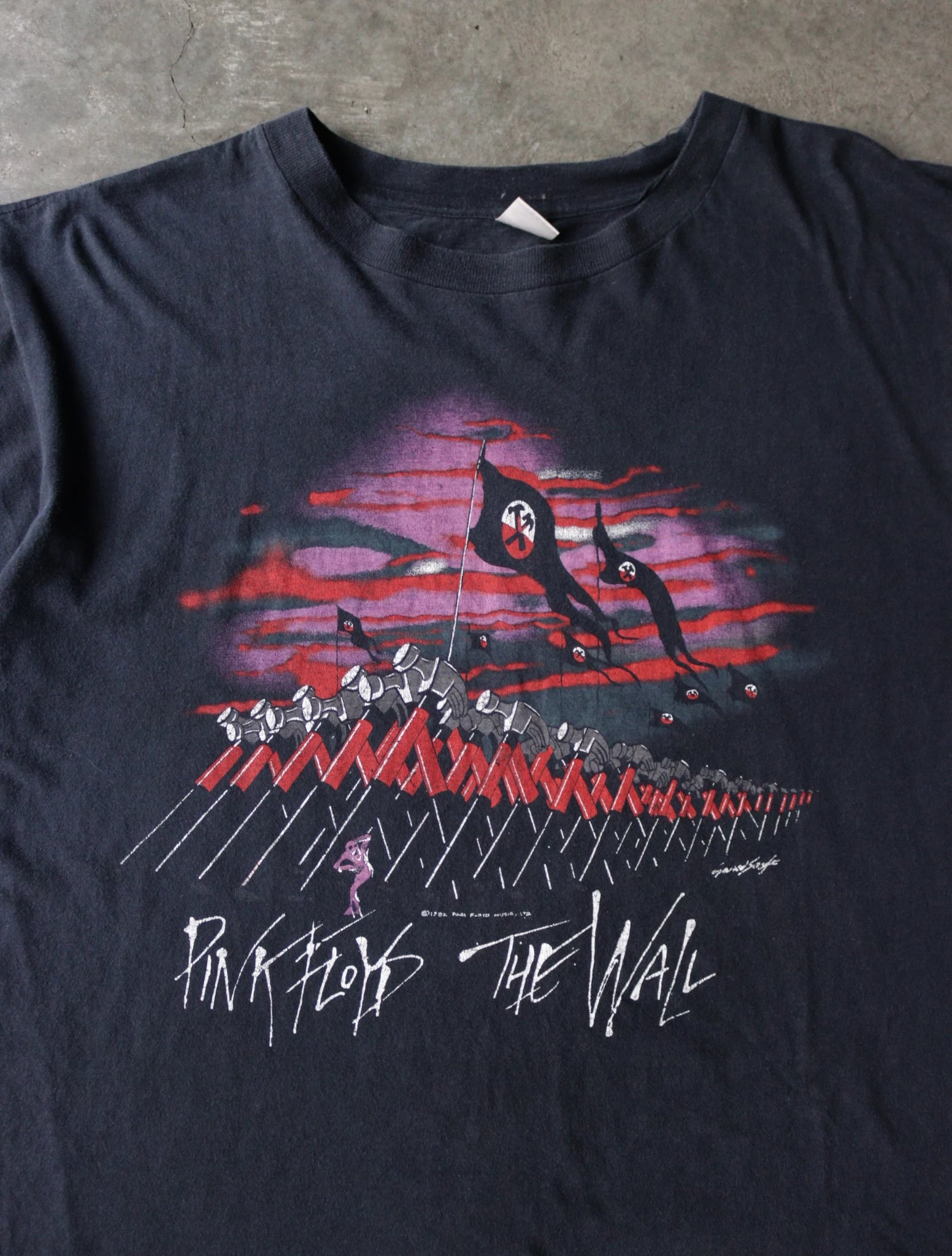 1980S PINK FLOYD BAND TEE