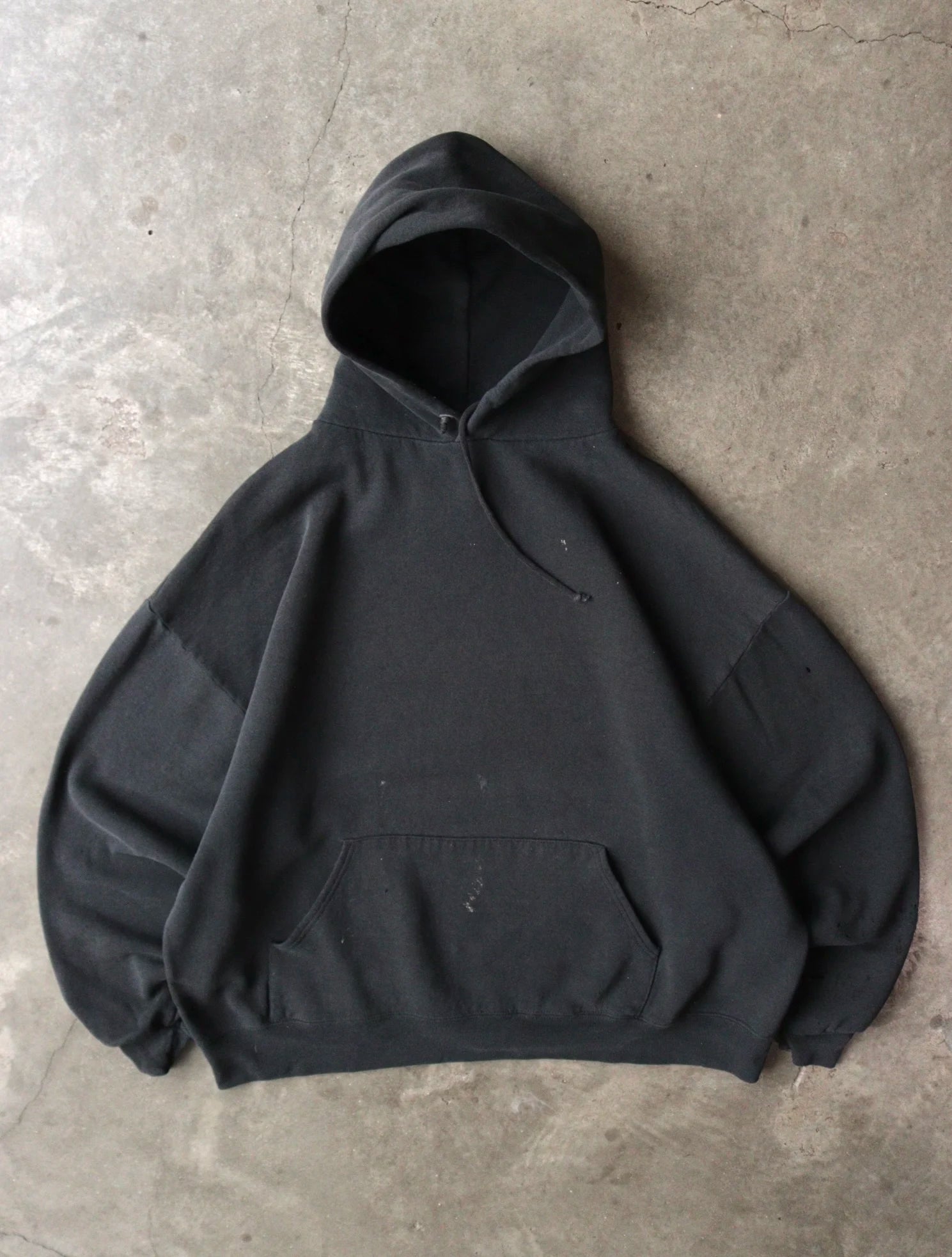 1990S FADED HOODED SWEATSHIRT