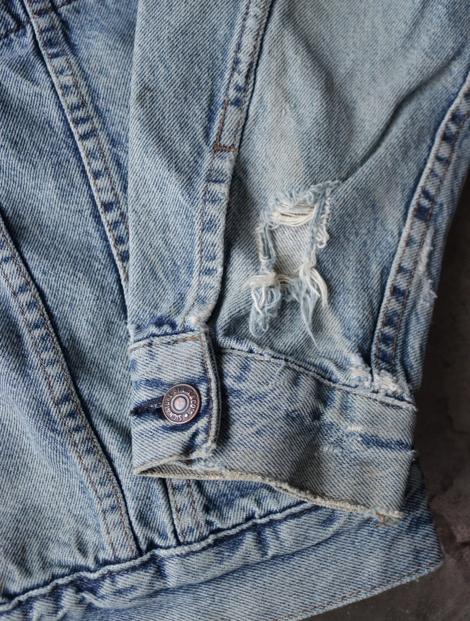 1990S FADED DENIM JACKET