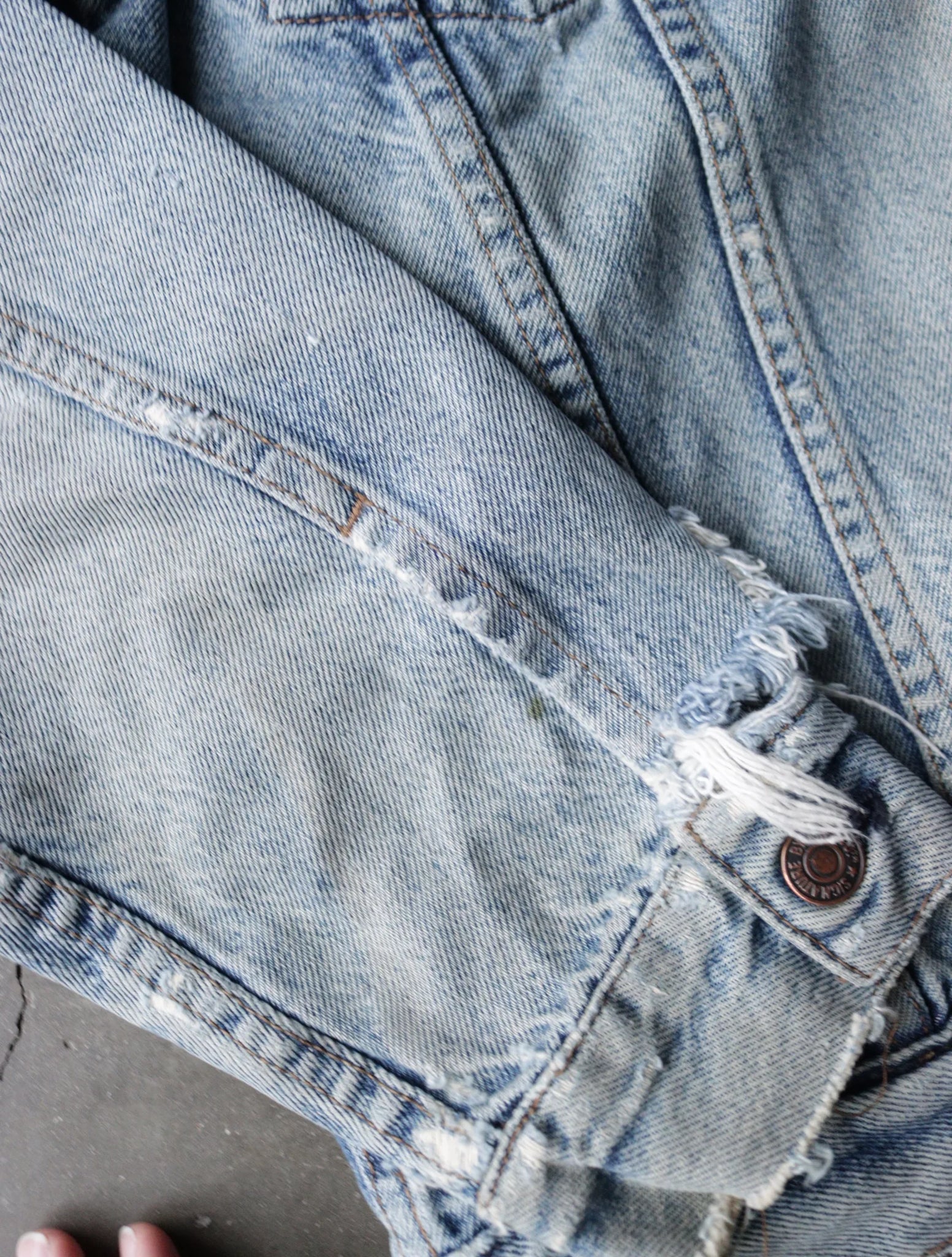 1990S FADED DENIM JACKET