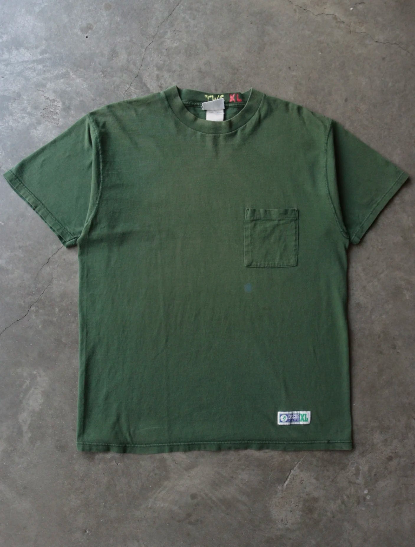 1990S SUN FADED BLANK POCKET TEE
