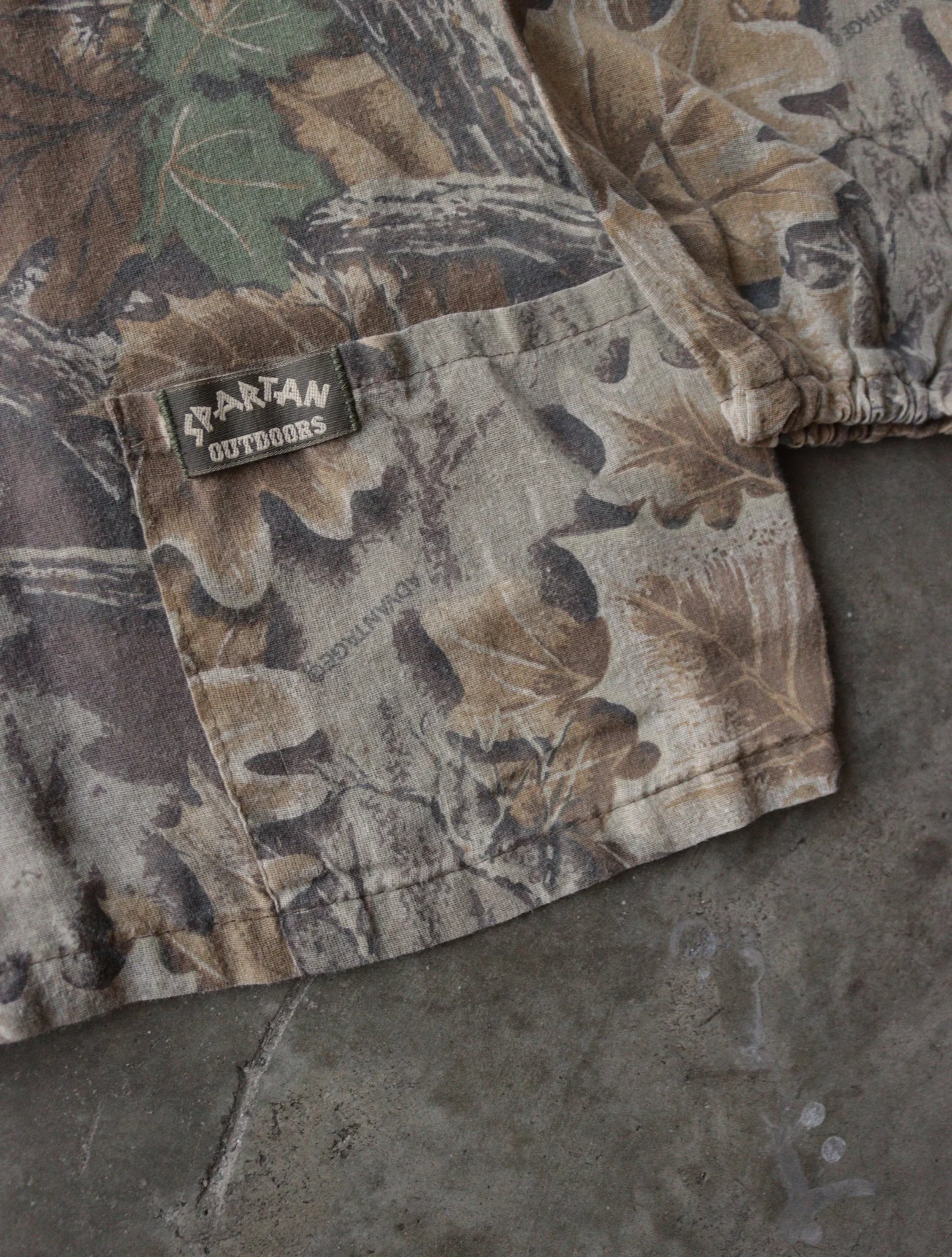 1990S CAMO ZIP UP COLLARED JACKET