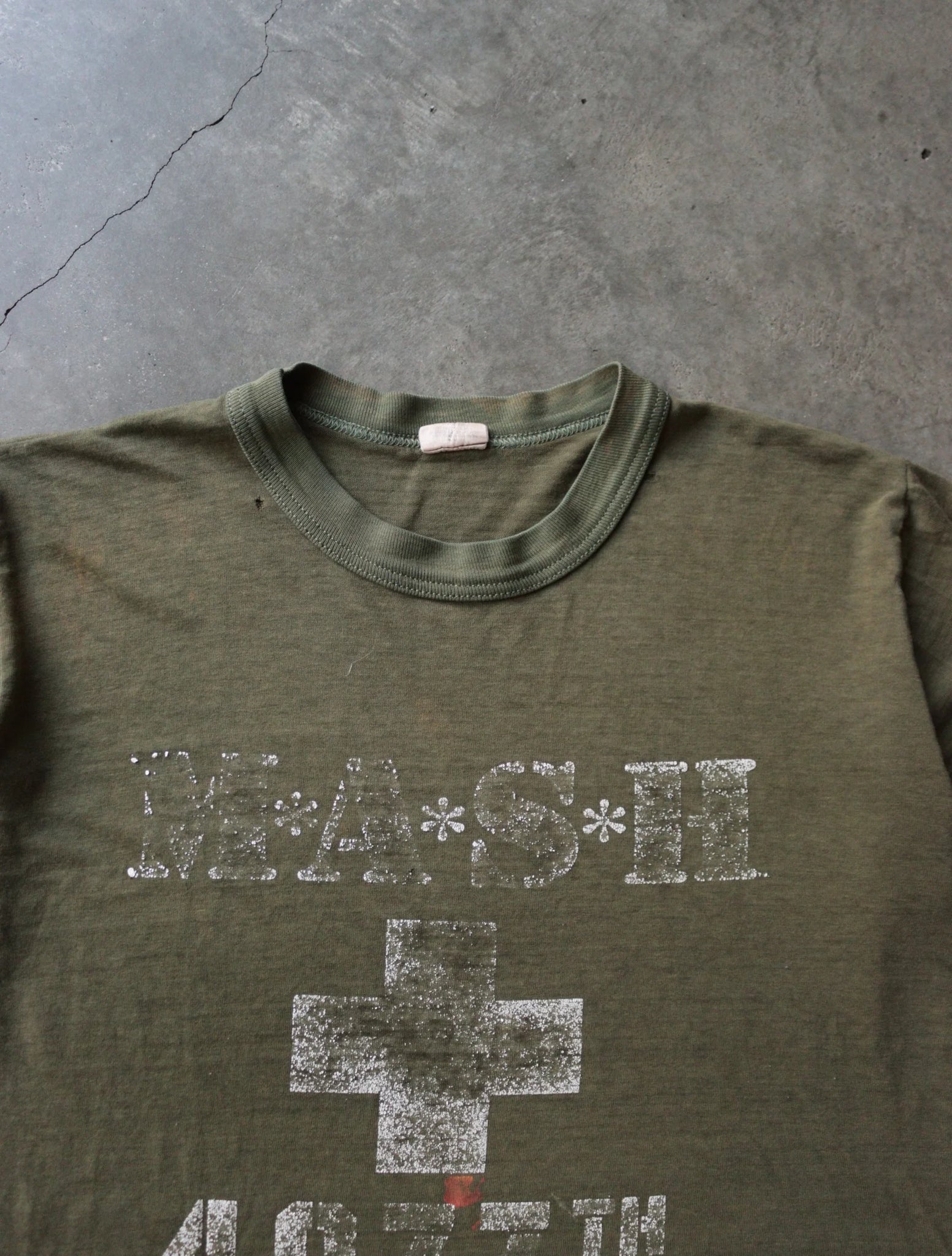 1980S M*A*S*H TEE