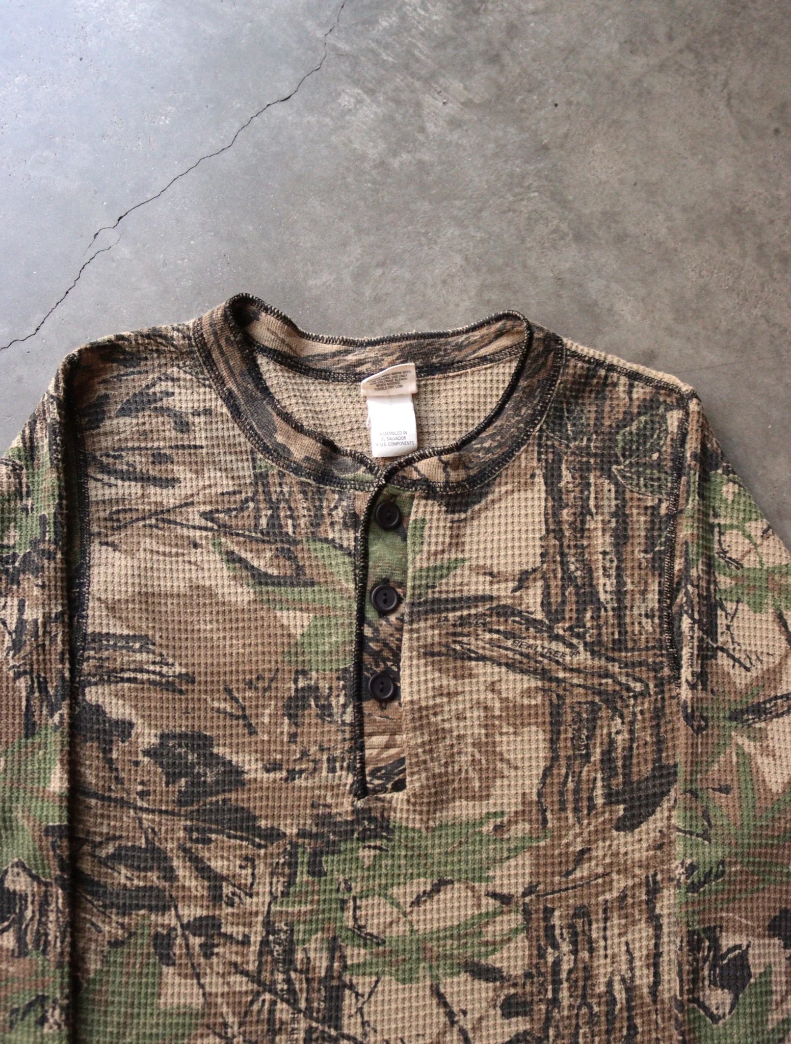 1970S CAMO 1/4 BUTTON UP L/S THERMAL SHIRT