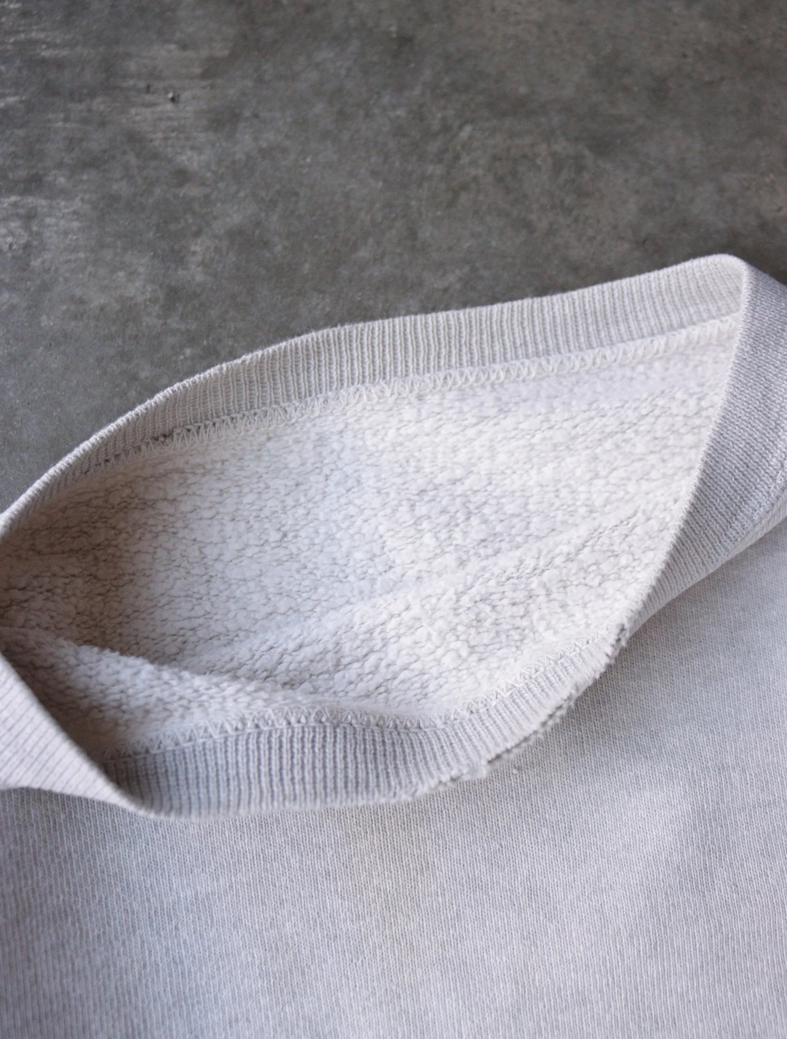 1960S GREY SWEATSHIRT