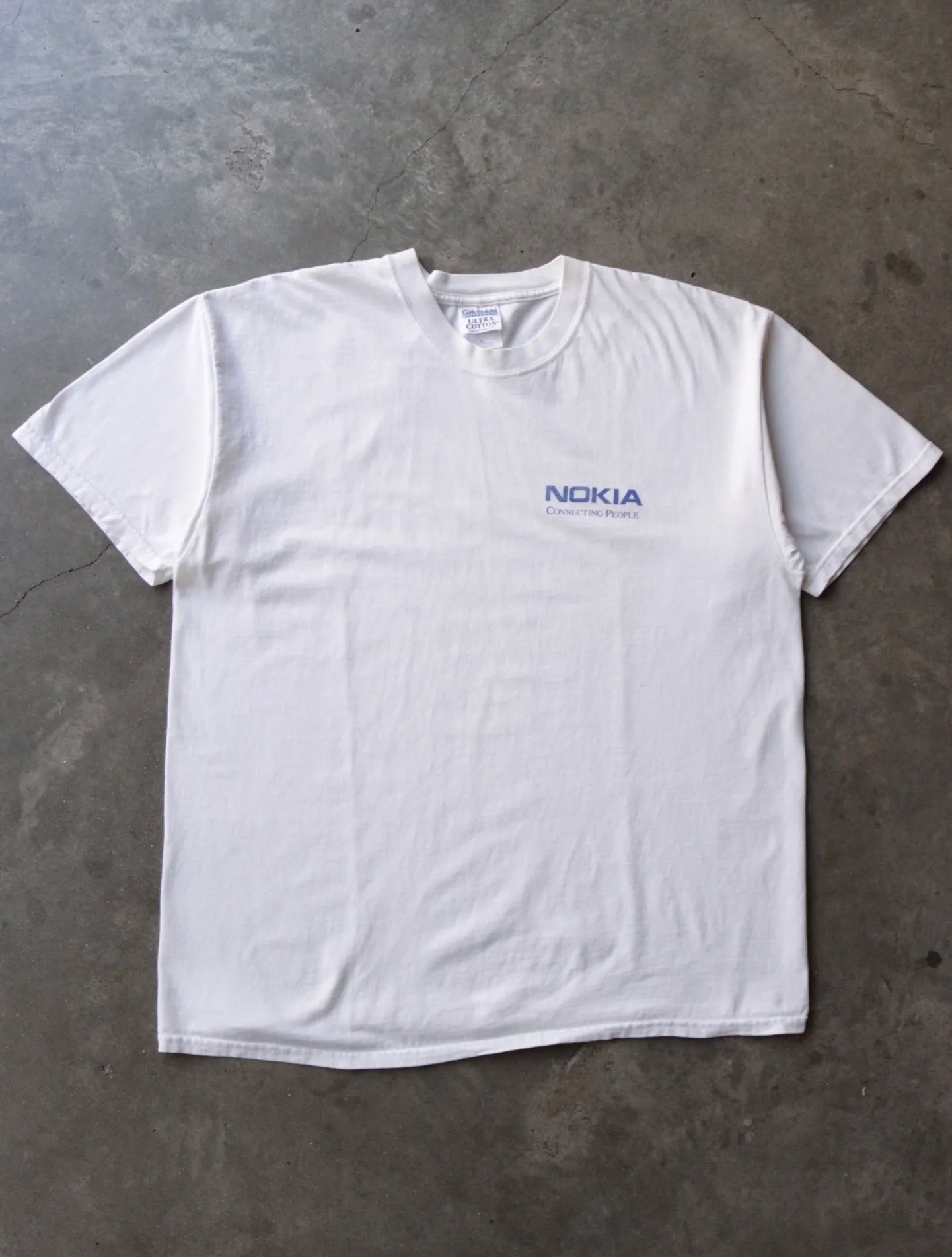 2000S NOKIA TEE