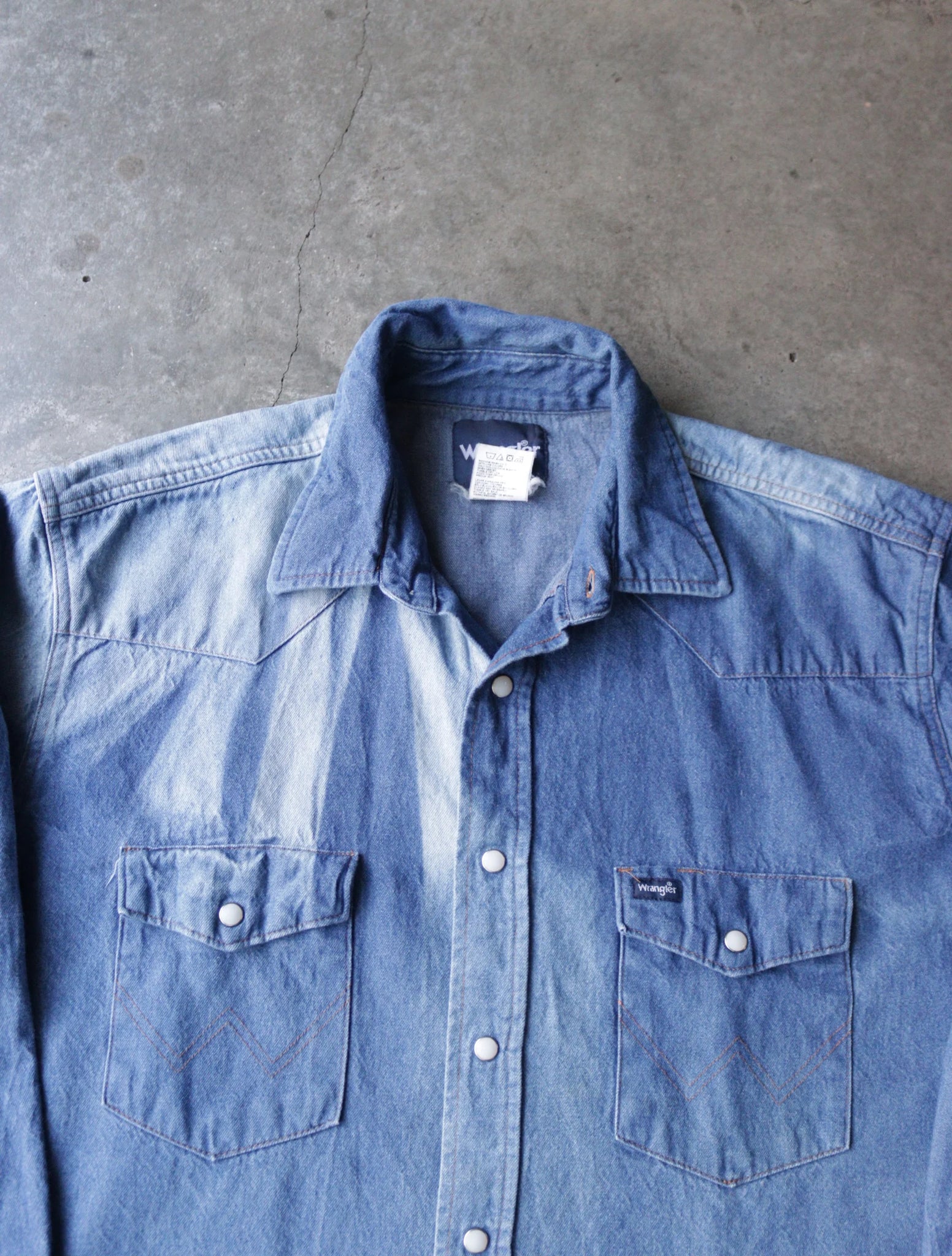 1980S PEARL SNAP BUTTON UP SHIRT