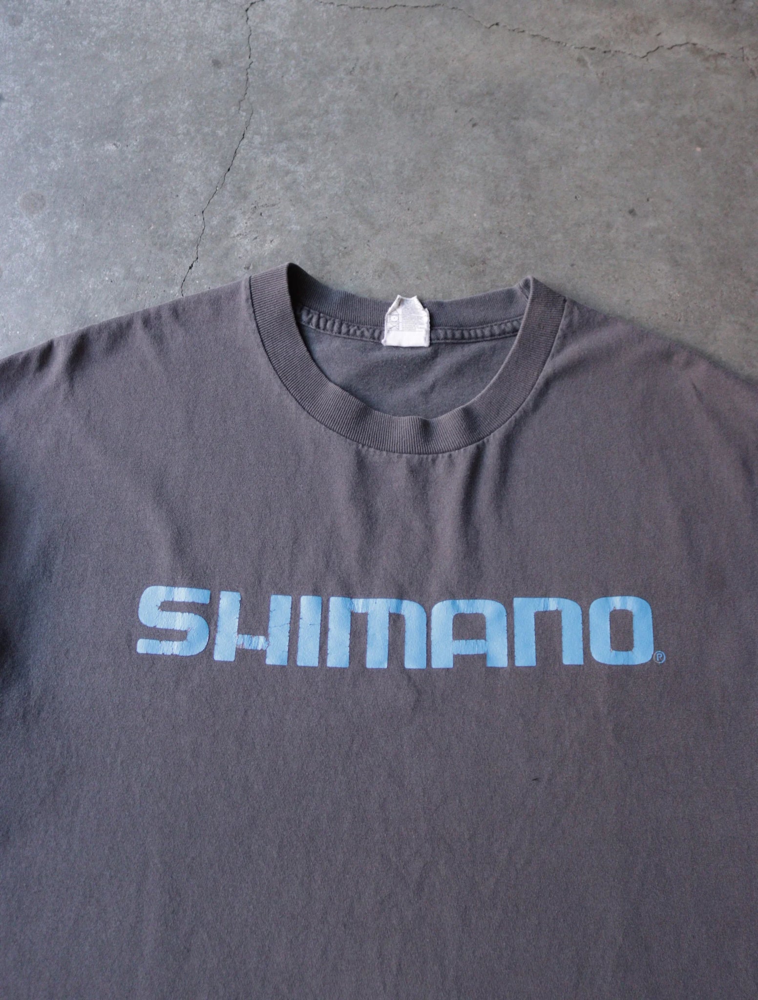 2000S SHIMANO TEE