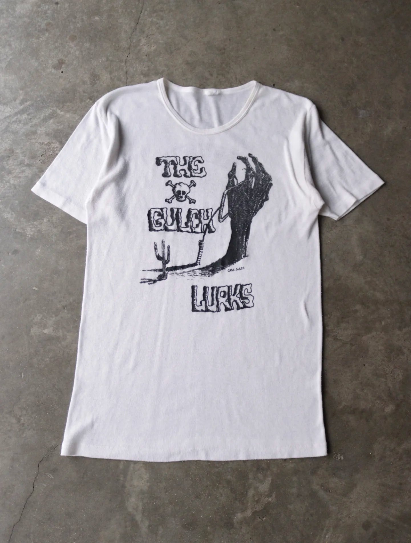 1990S THE GULCH LURKS TEE