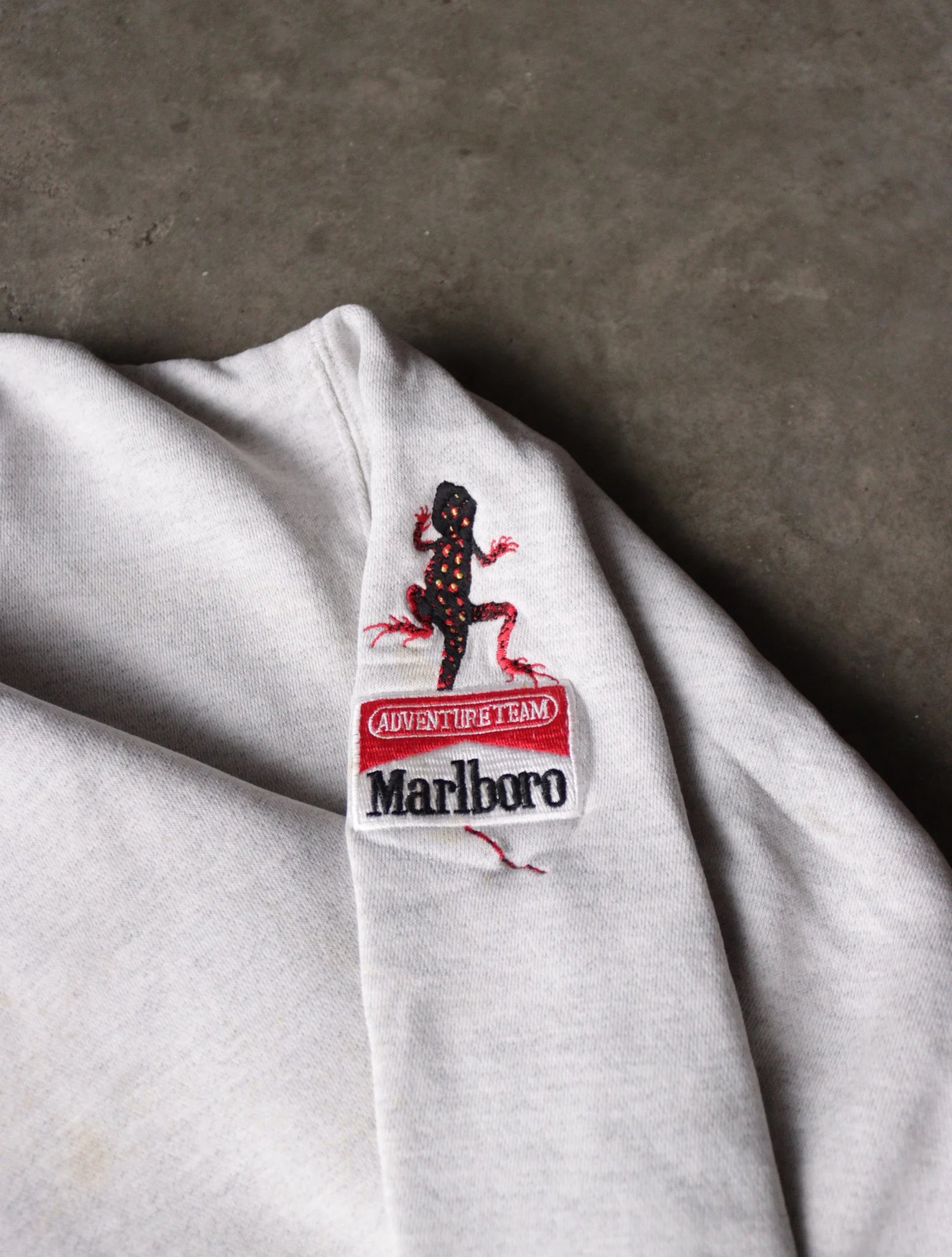 1990S MARLBORO SWEATSHIRT
