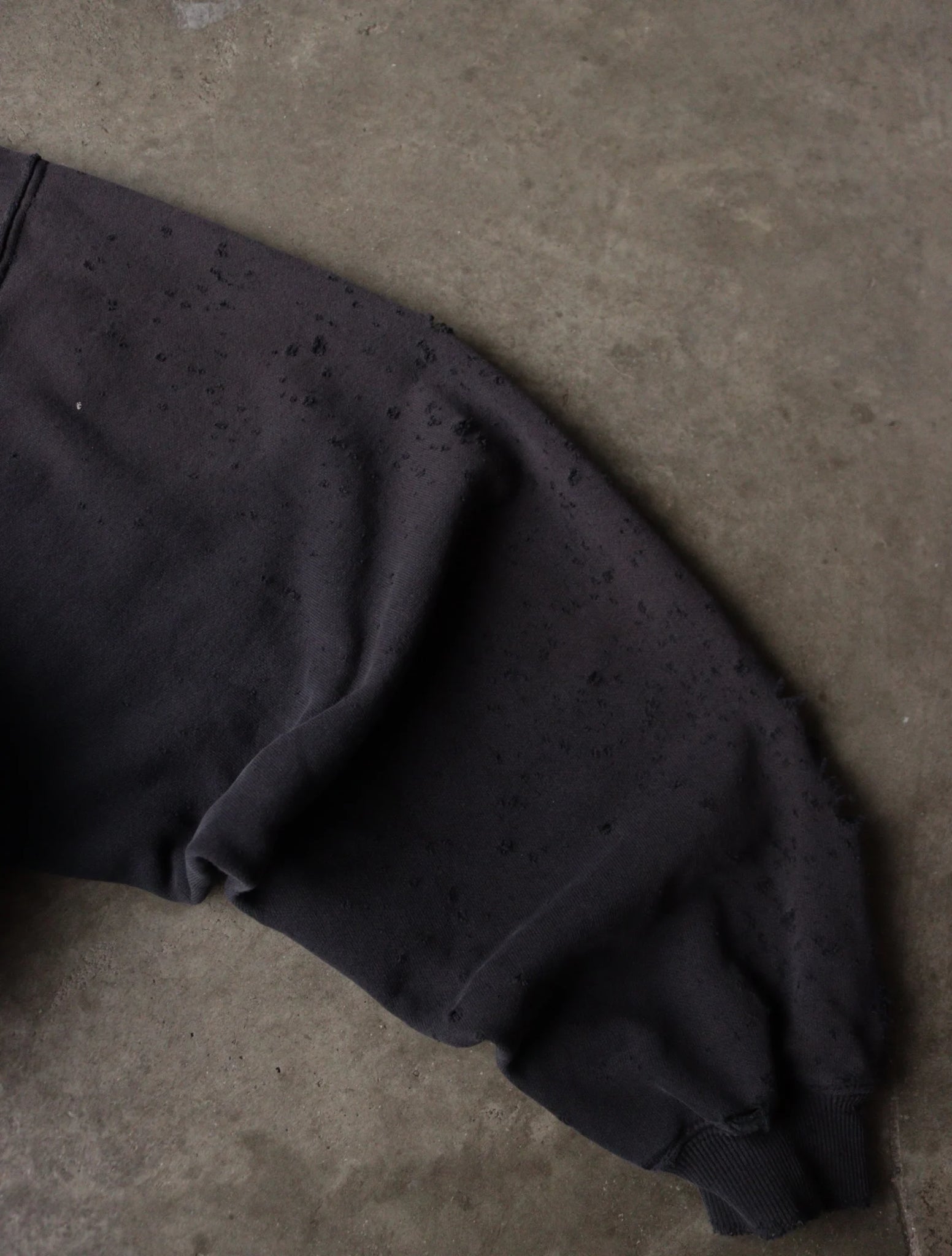 2000S FOX DISTRESSED HOODED SWEATSHIRT