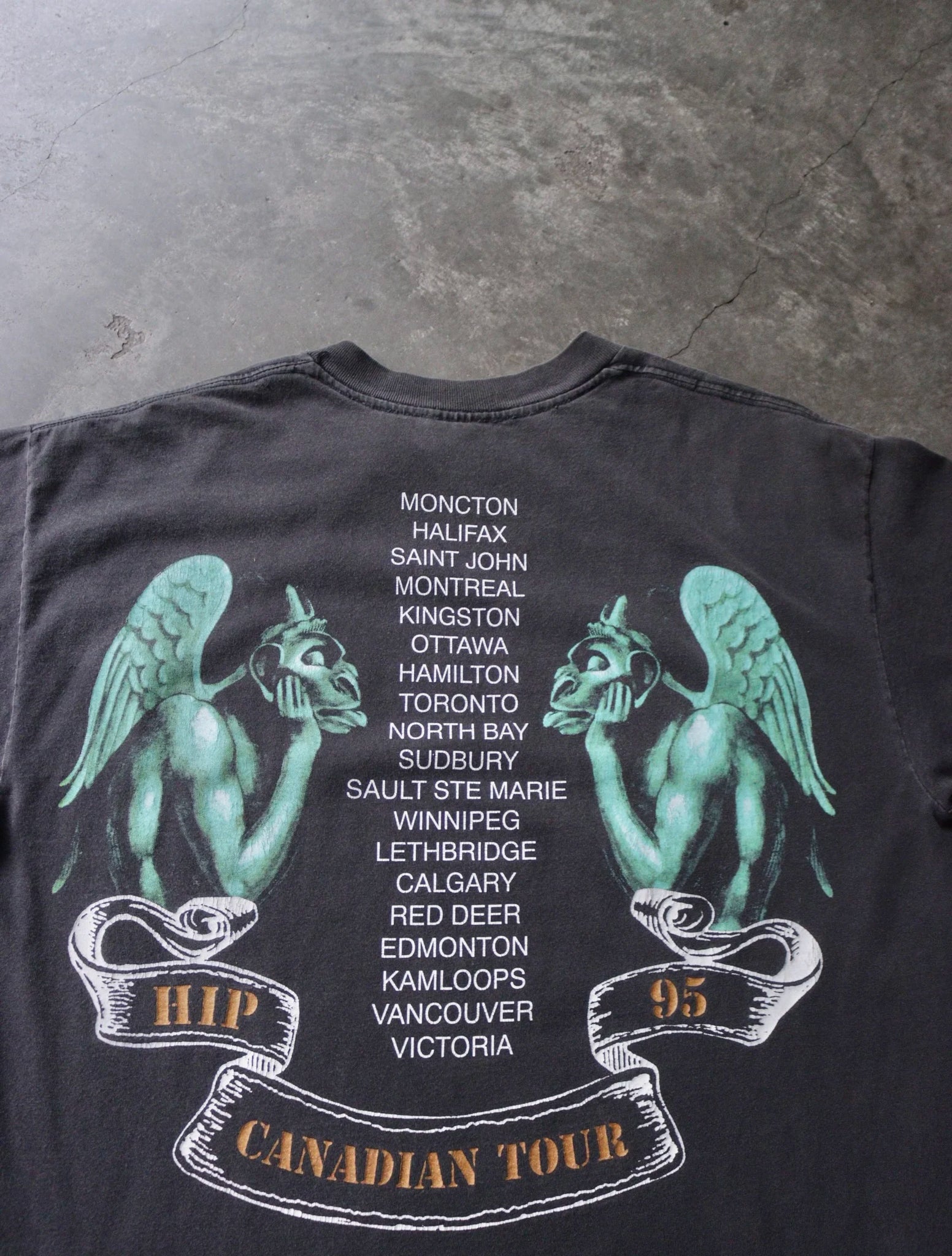 2000S THE TRAGICALLY TRIP TEE