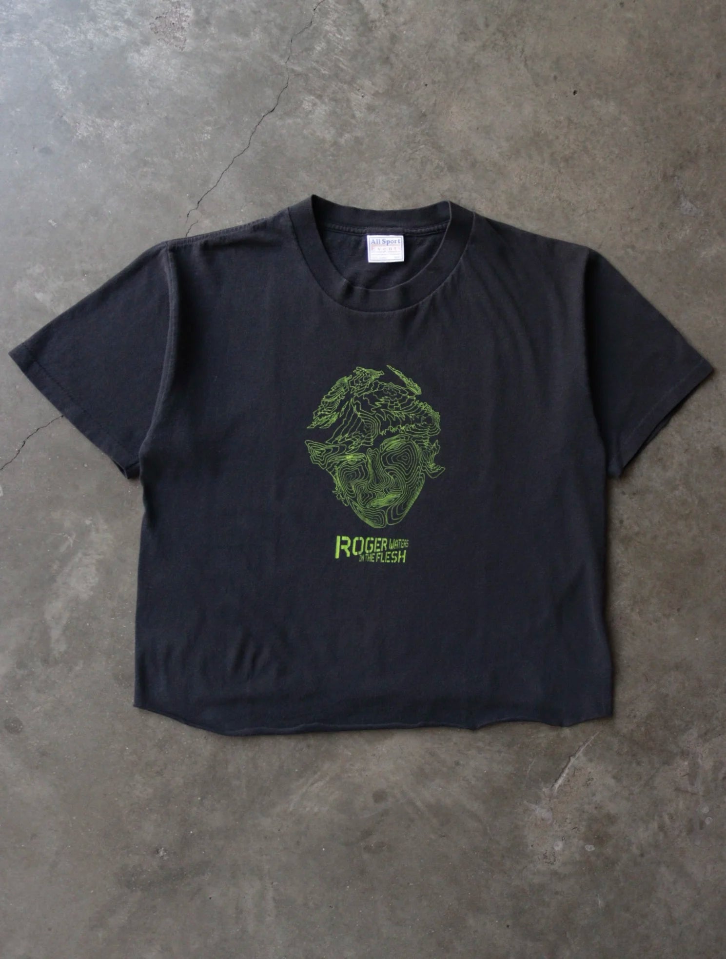 2000S ROGER WATERS IN THE FLESH TEE