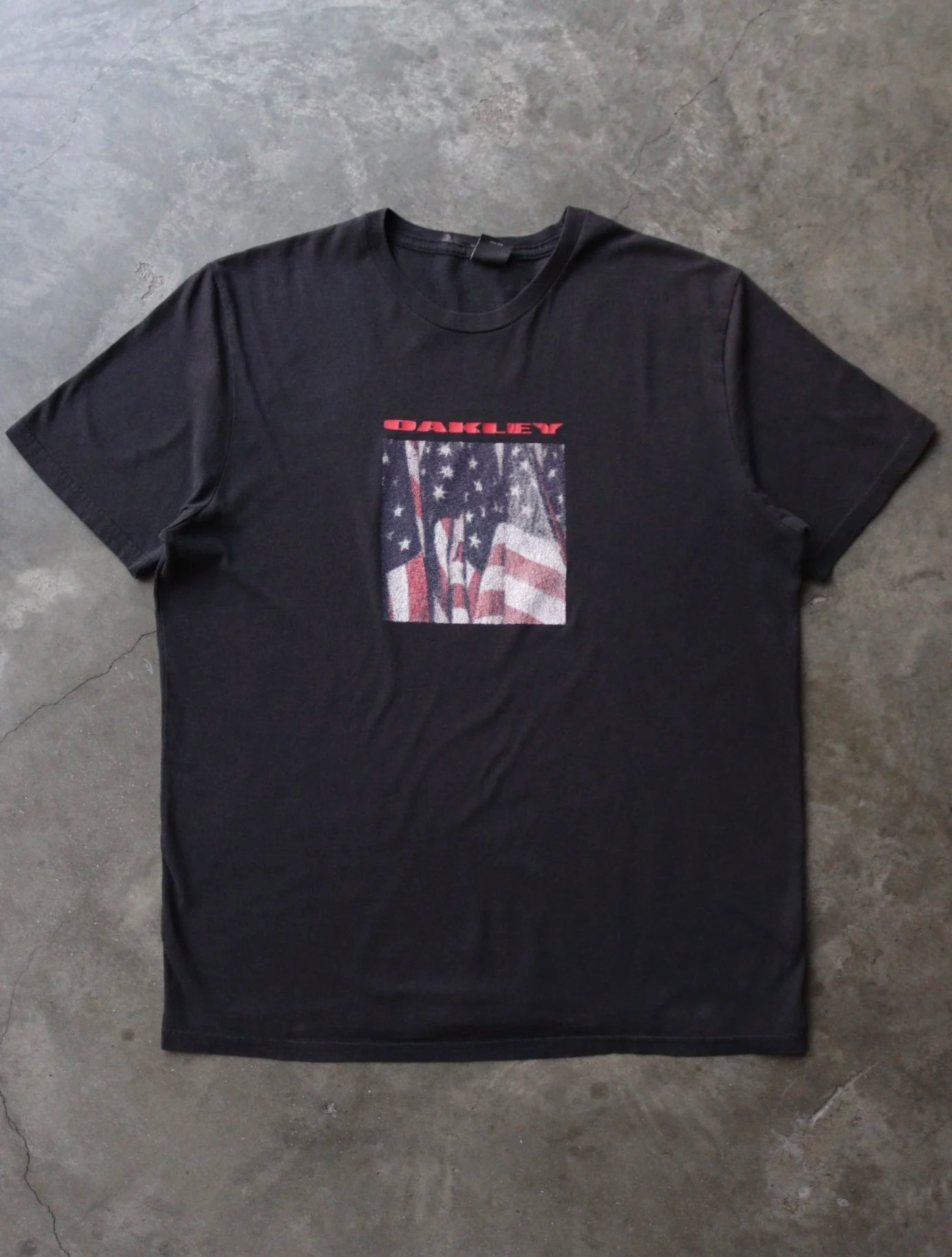 2000S FADED OAKLEY TEE