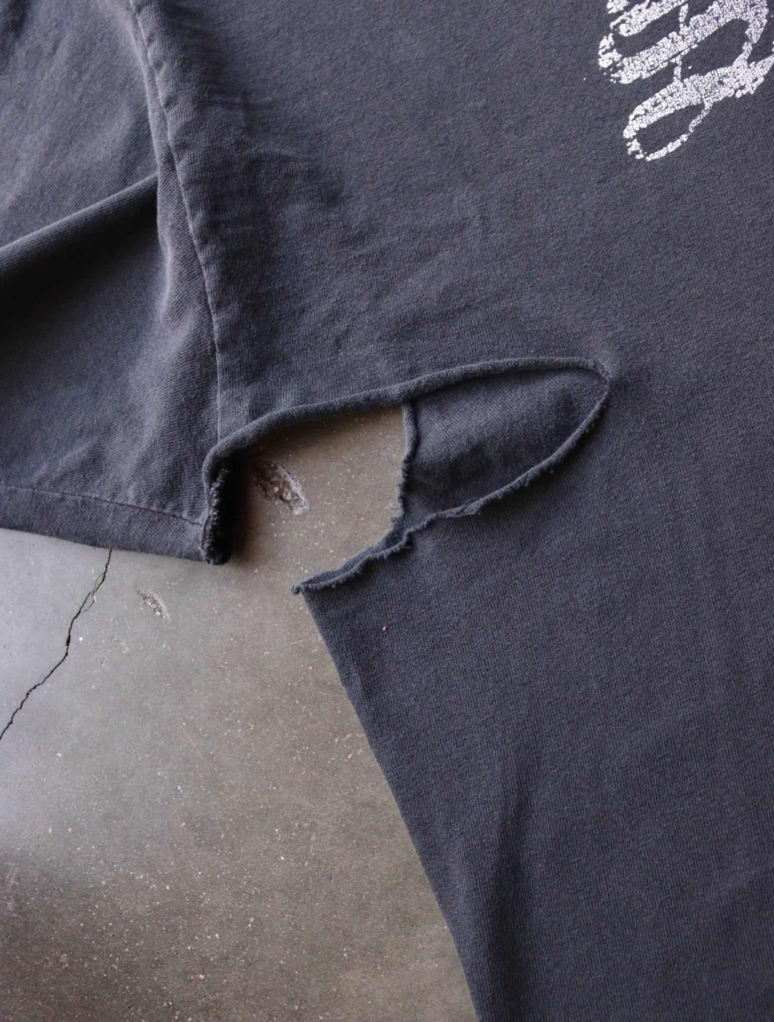 2000S DISTRESSED SUBLIME TEE