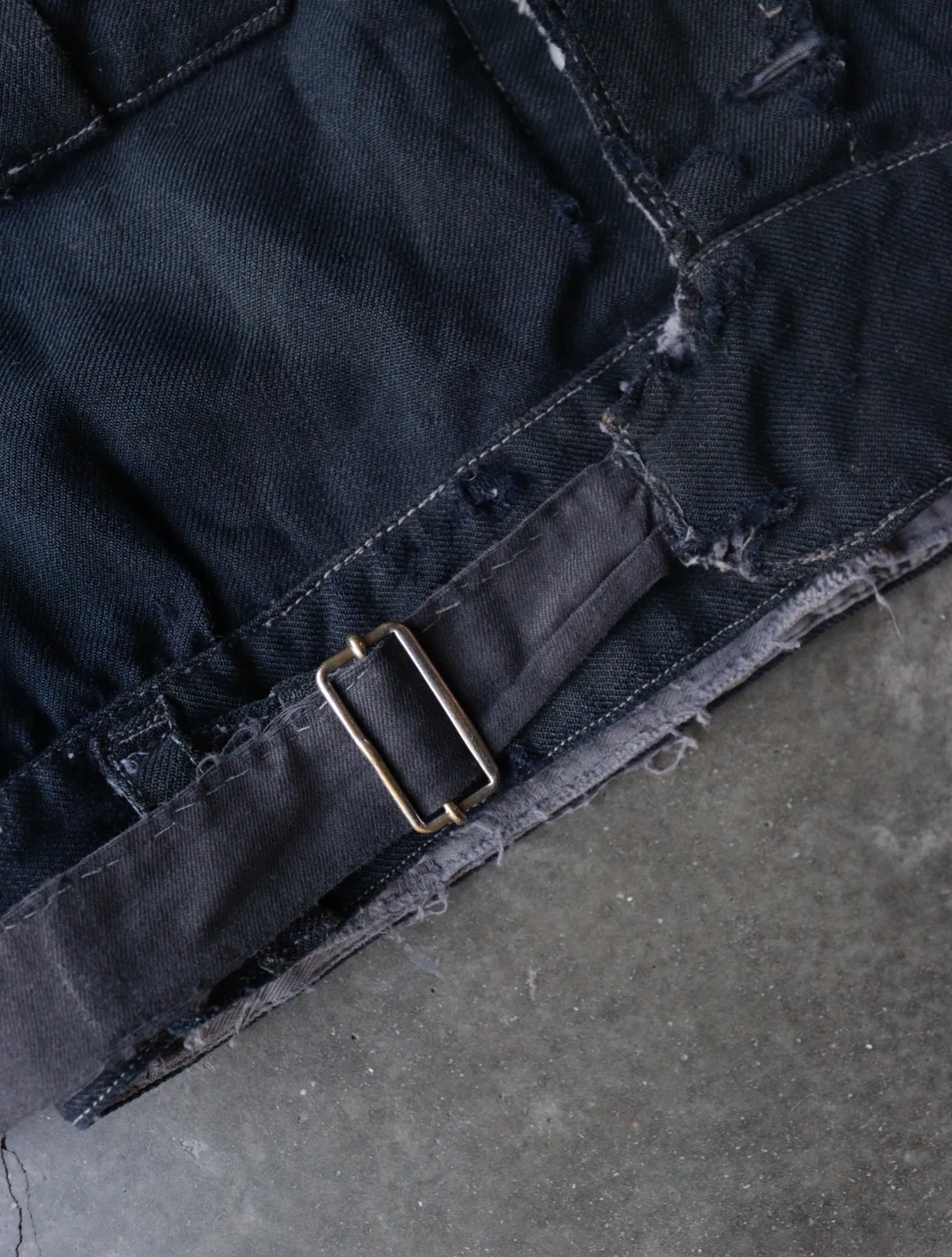 1920S FADED DISTRESSED AND REPAIRED JACKET
