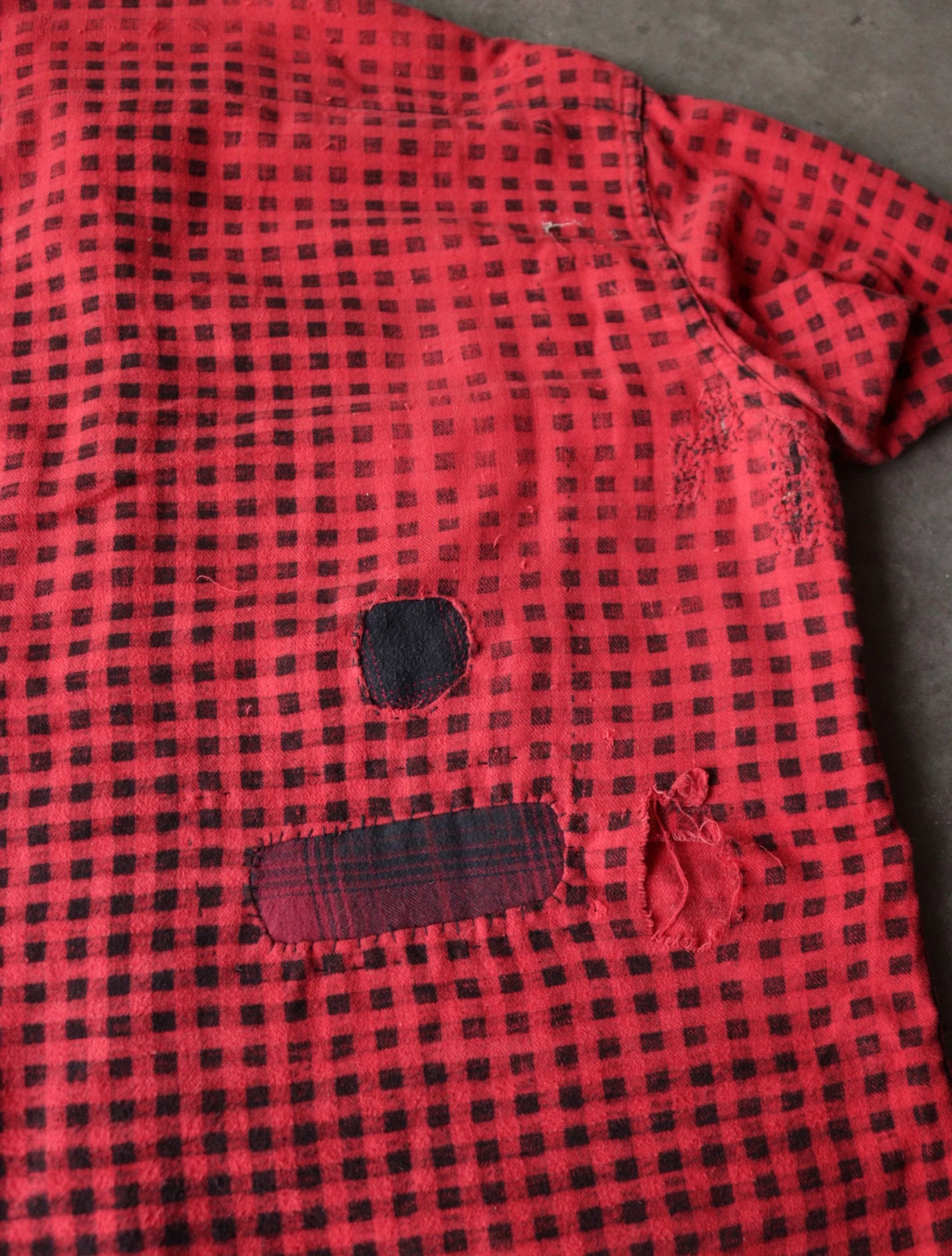 1960S FADED REPAIRED FLANNEL SHIRT