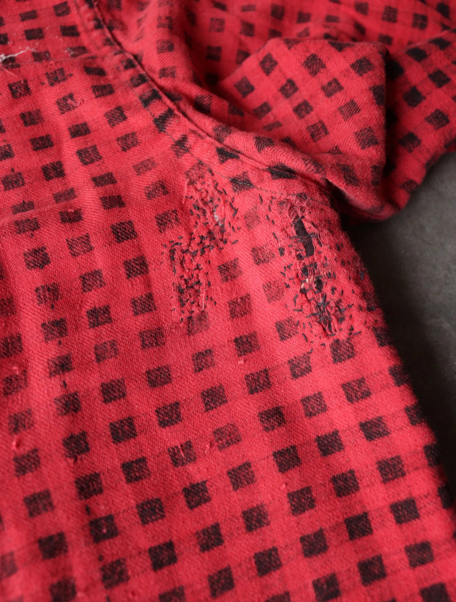 1960S FADED REPAIRED FLANNEL SHIRT
