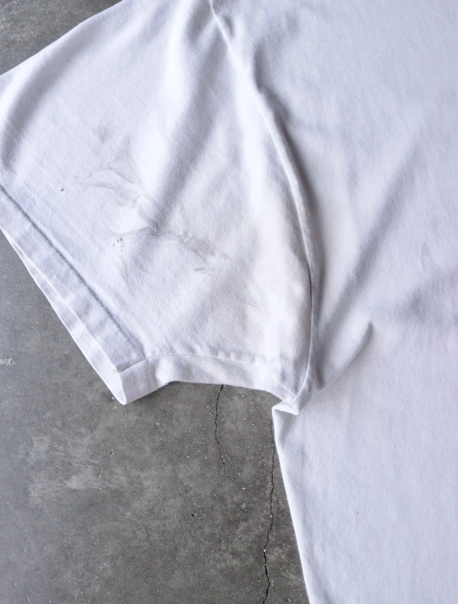 2000S TYPHOON TEE