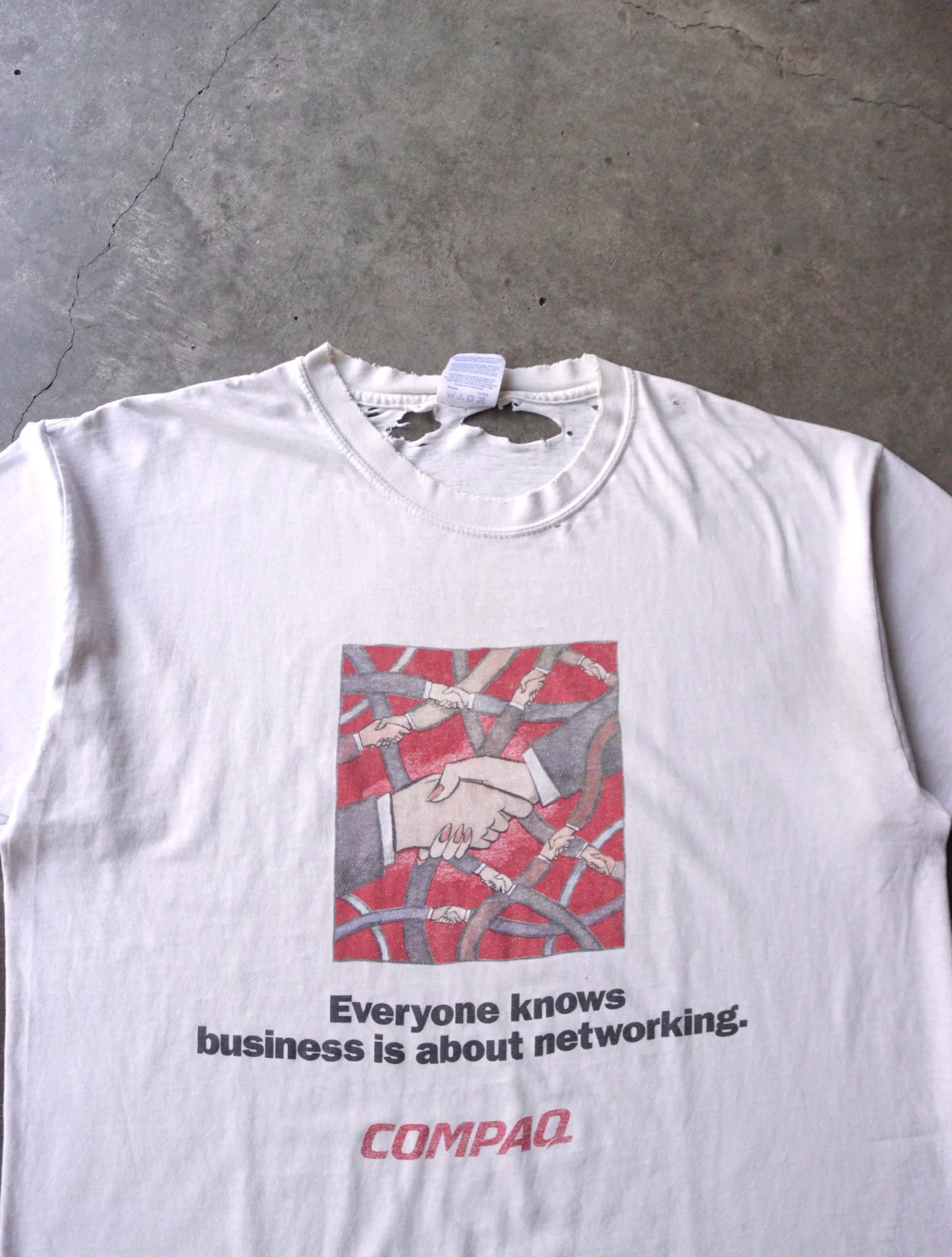 2000S NETWORKING TEE
