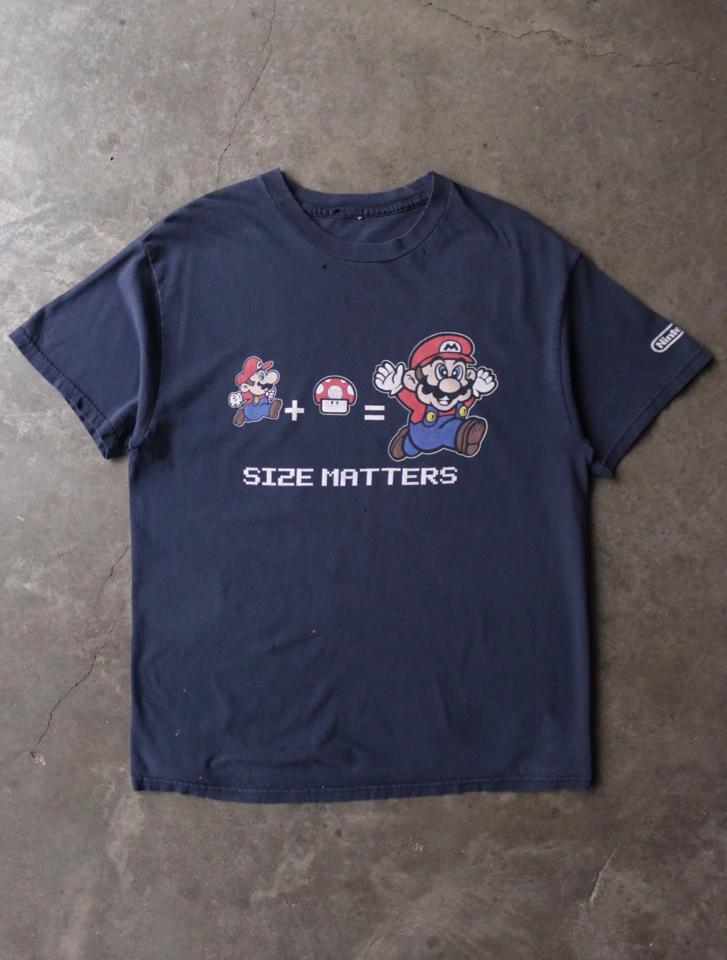 2000S MARIO SIZE MATTERS TEE