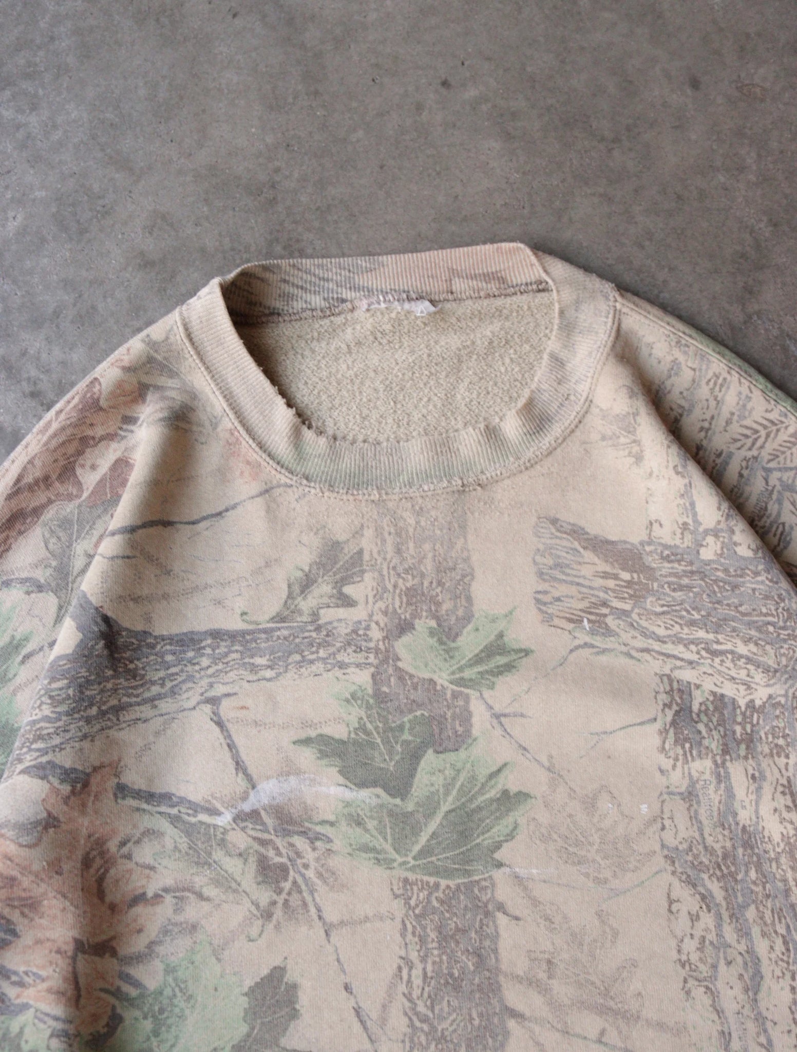 1990S FADED CAMO SWEATSHIRT