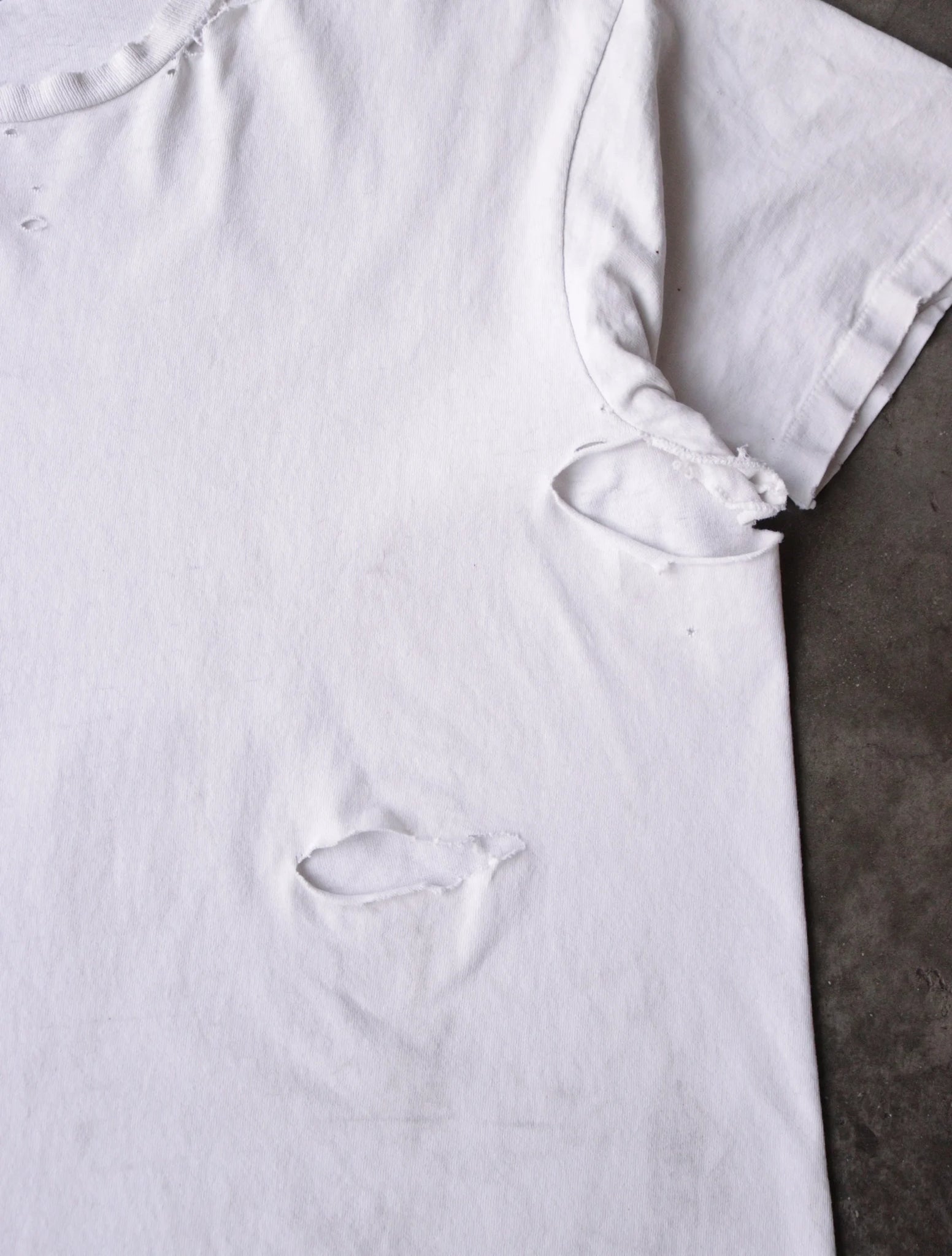 1980S BLANK DISTRESSED TEE