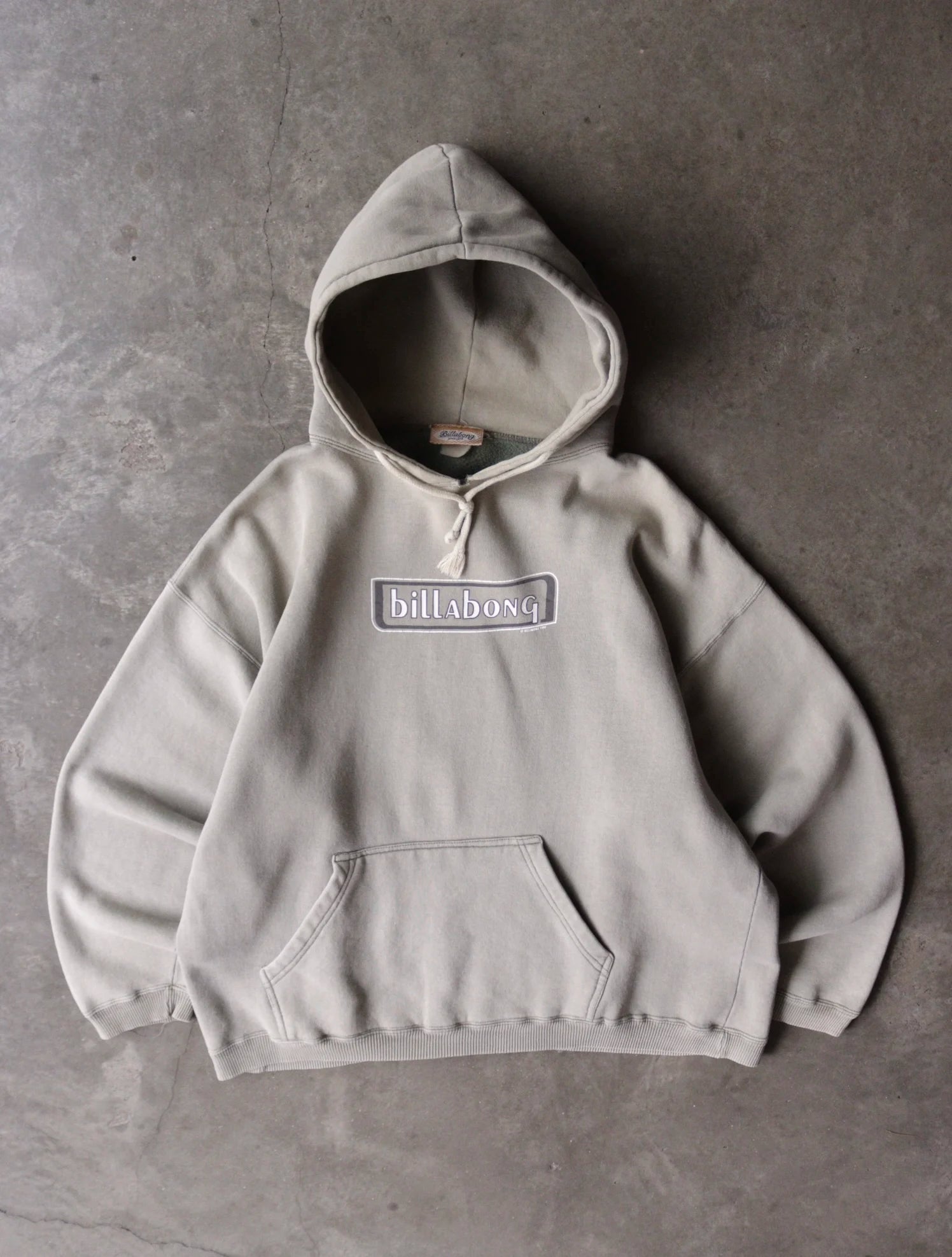 1990S BILLABONG HOODED SWEATSHIRT
