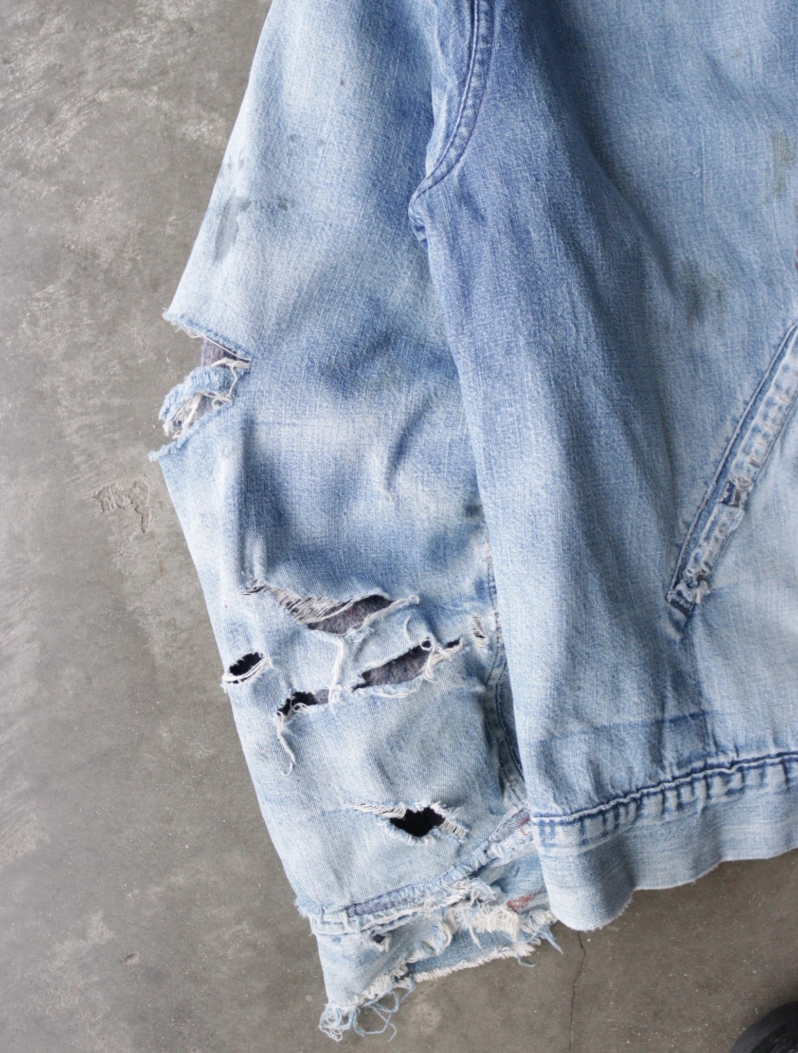 1970S FADED DISTRESSED DENIM JACKET