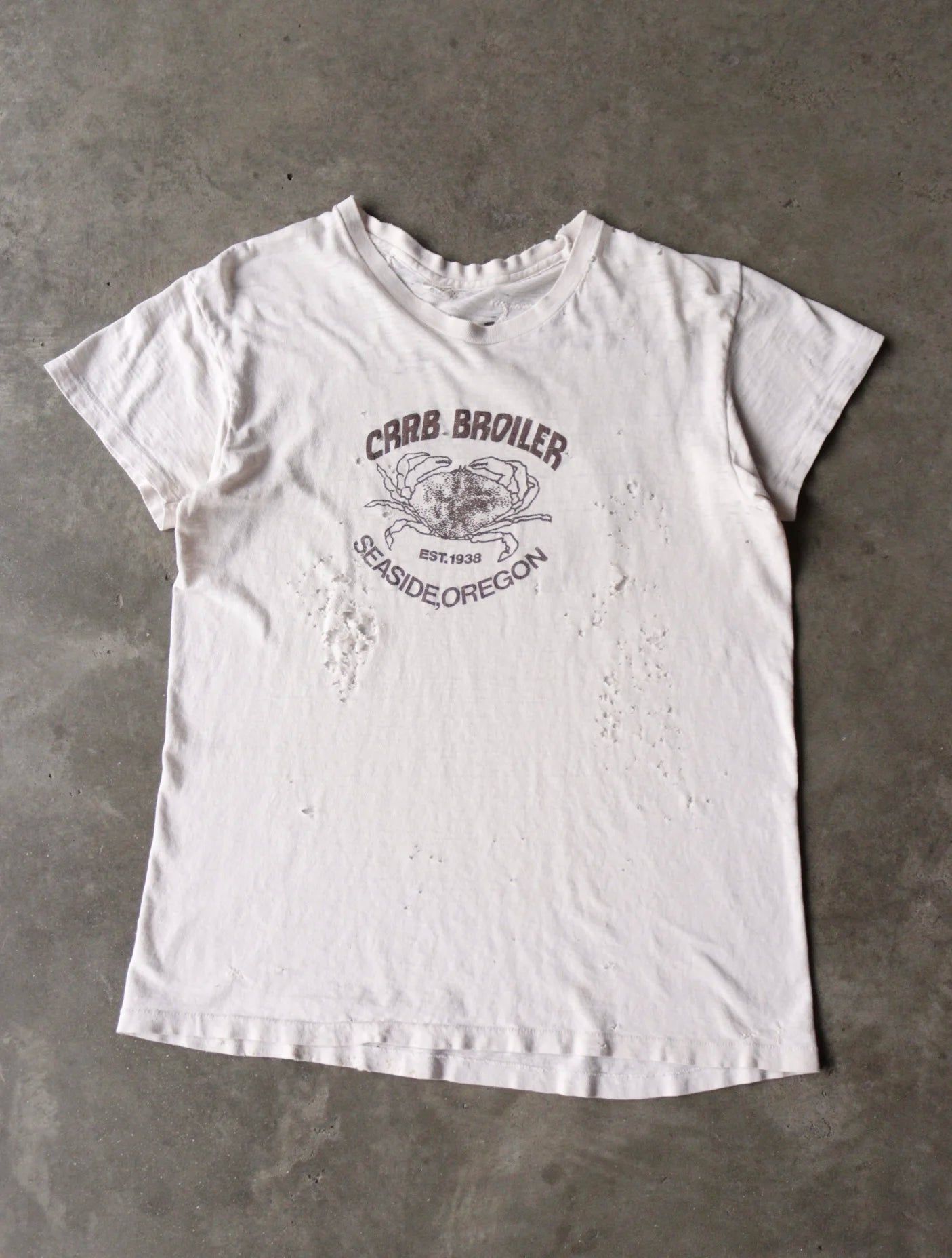 1970S DISTRESSED CRAB BROILER TEE