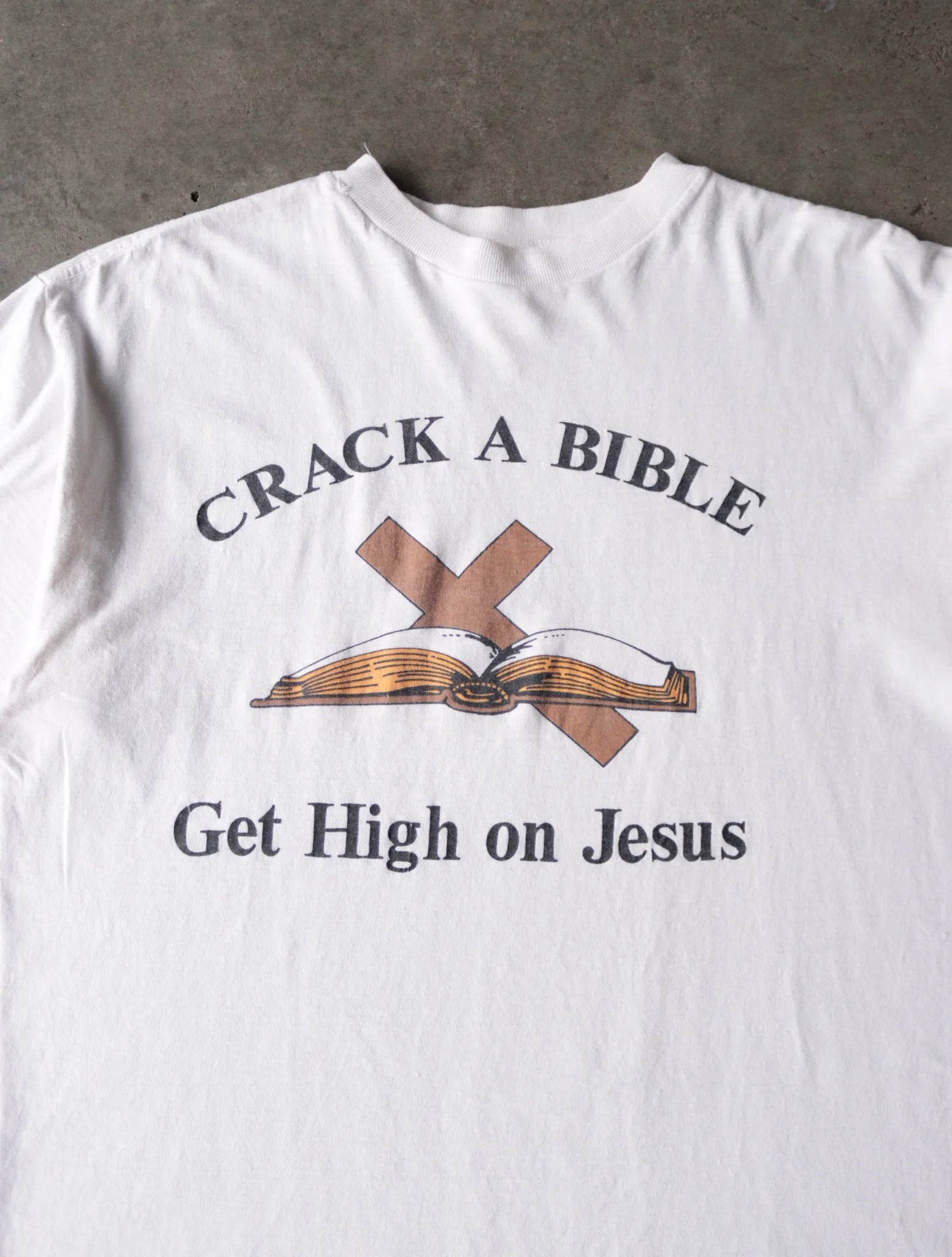 1990S CRACK A BIBLE TEE