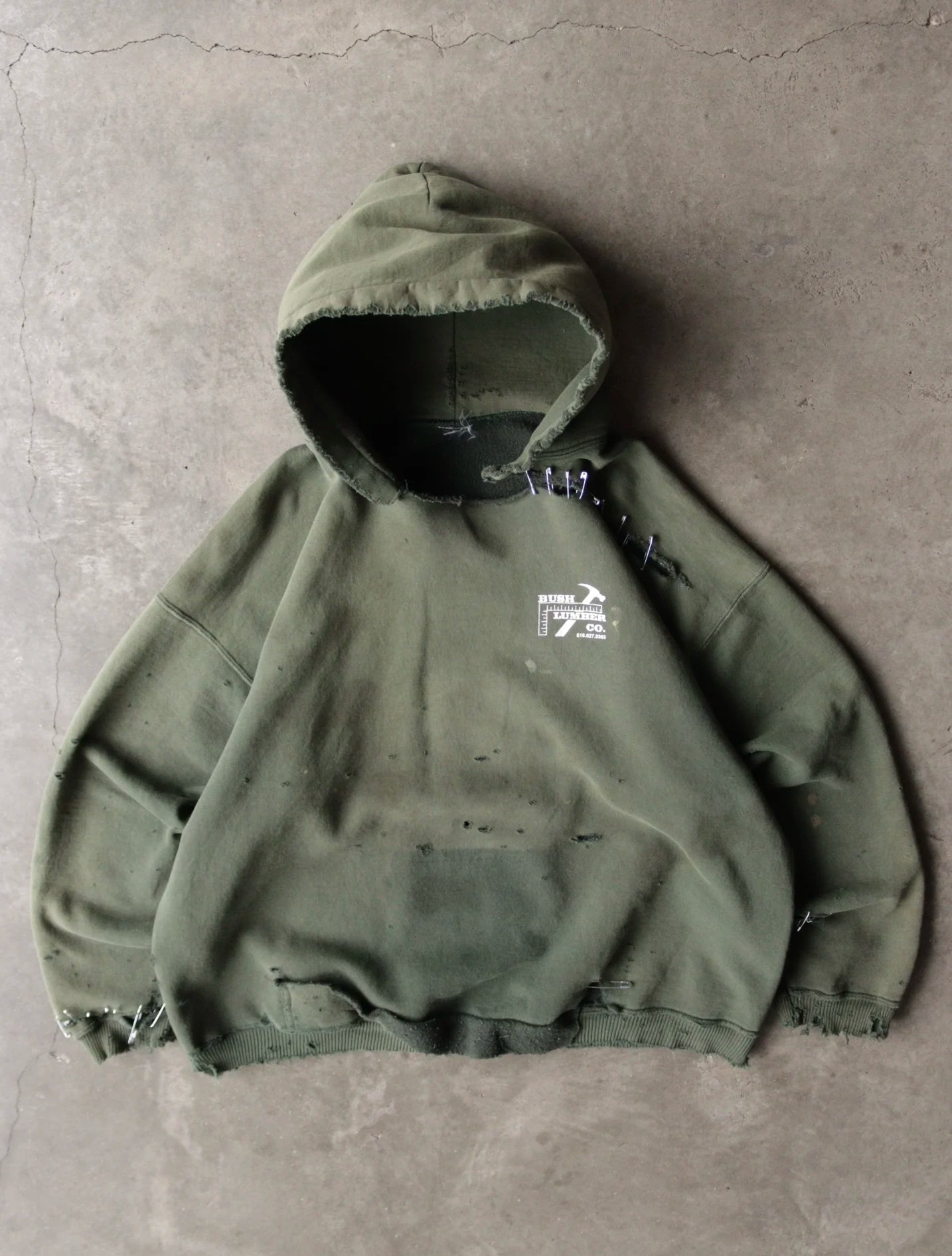 1990S FADED DISTRESSED HOODED SWEATSHIRT