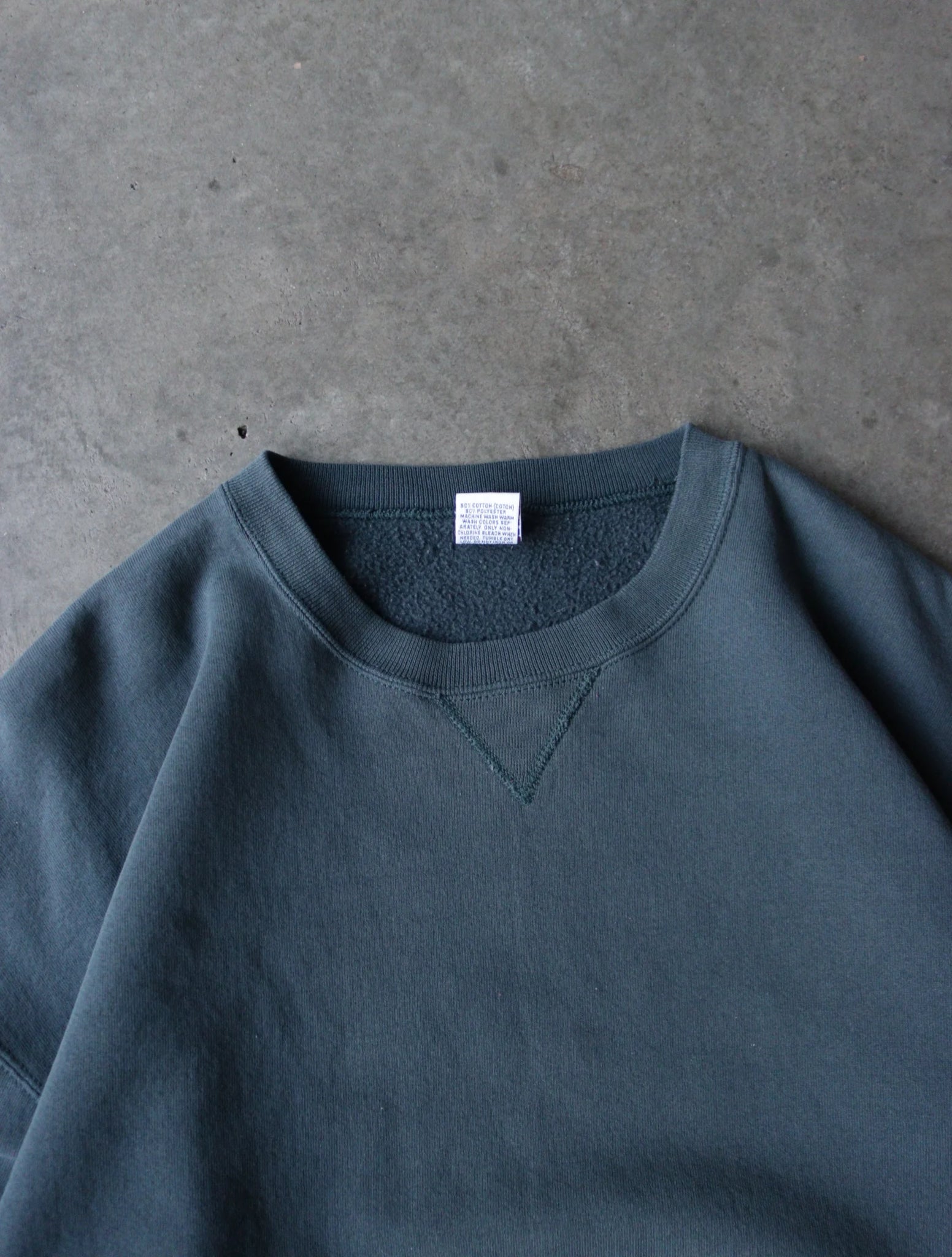 1990S RUSSELL SWEATSHIRT