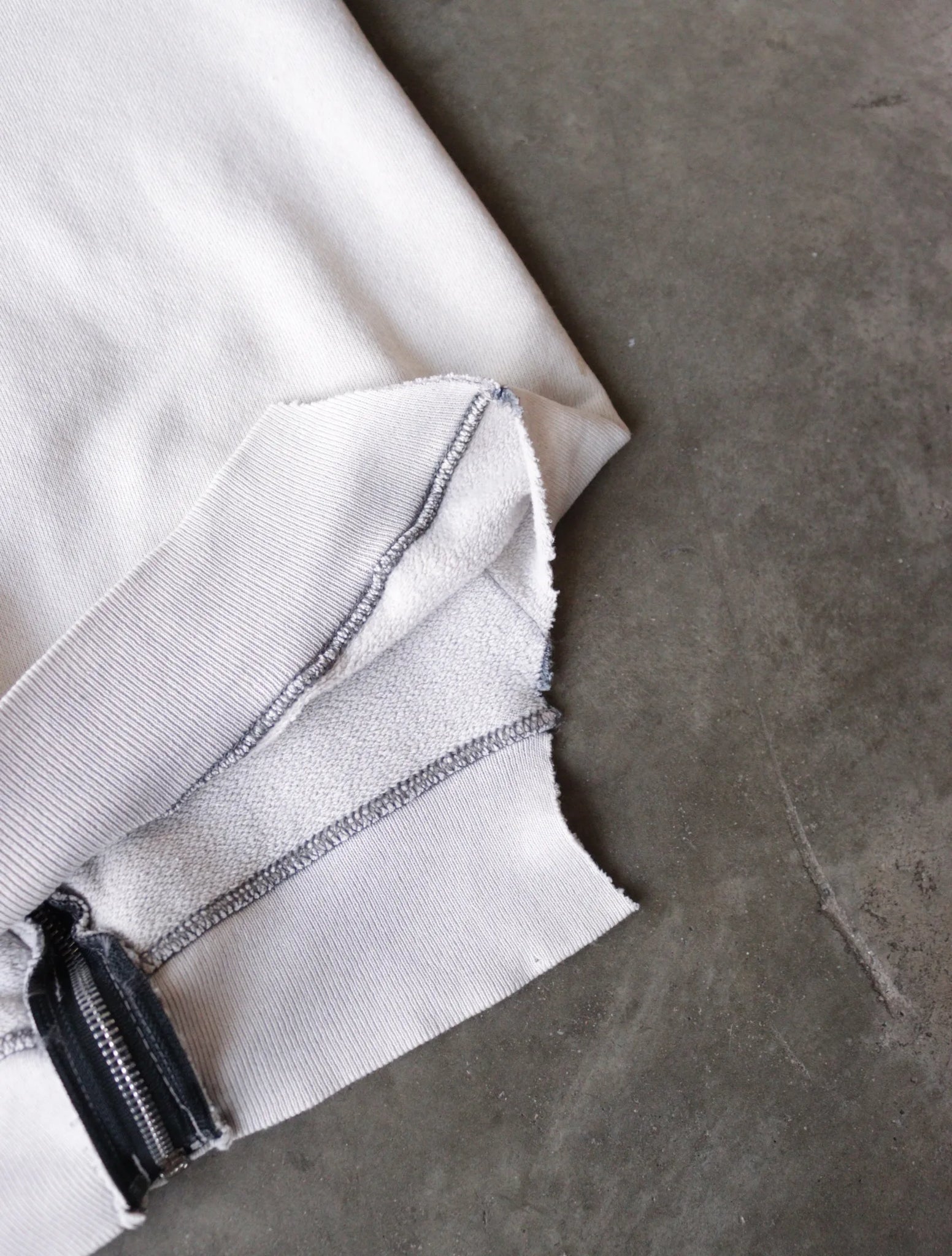 1980S BONE WHITE CONTRAST ZIP HOODED SWEATSHIRT