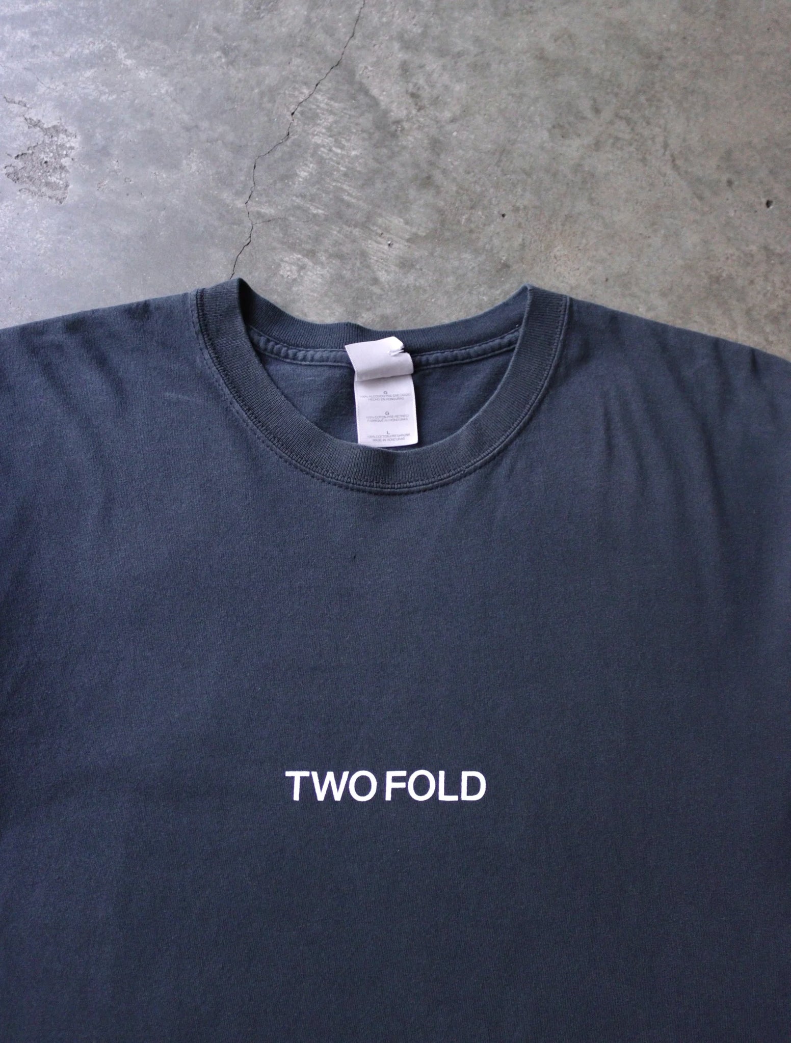 1990S BLANK DISTRESSED TWO FOLD TEE