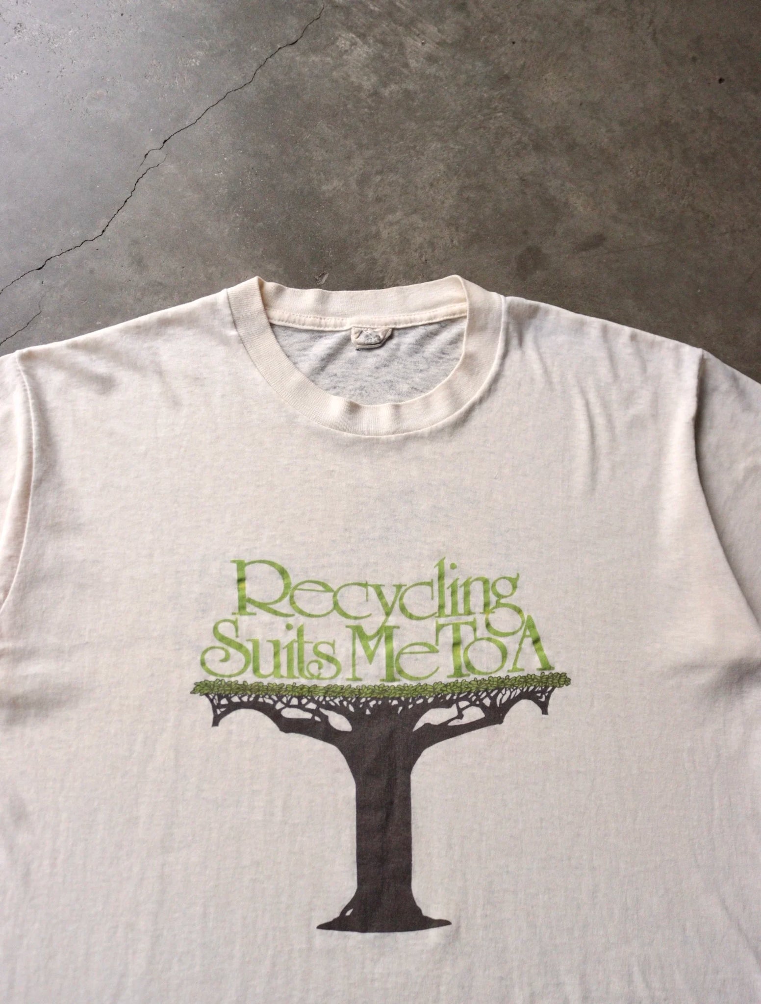 1980S RECYCLING SUITS TEE