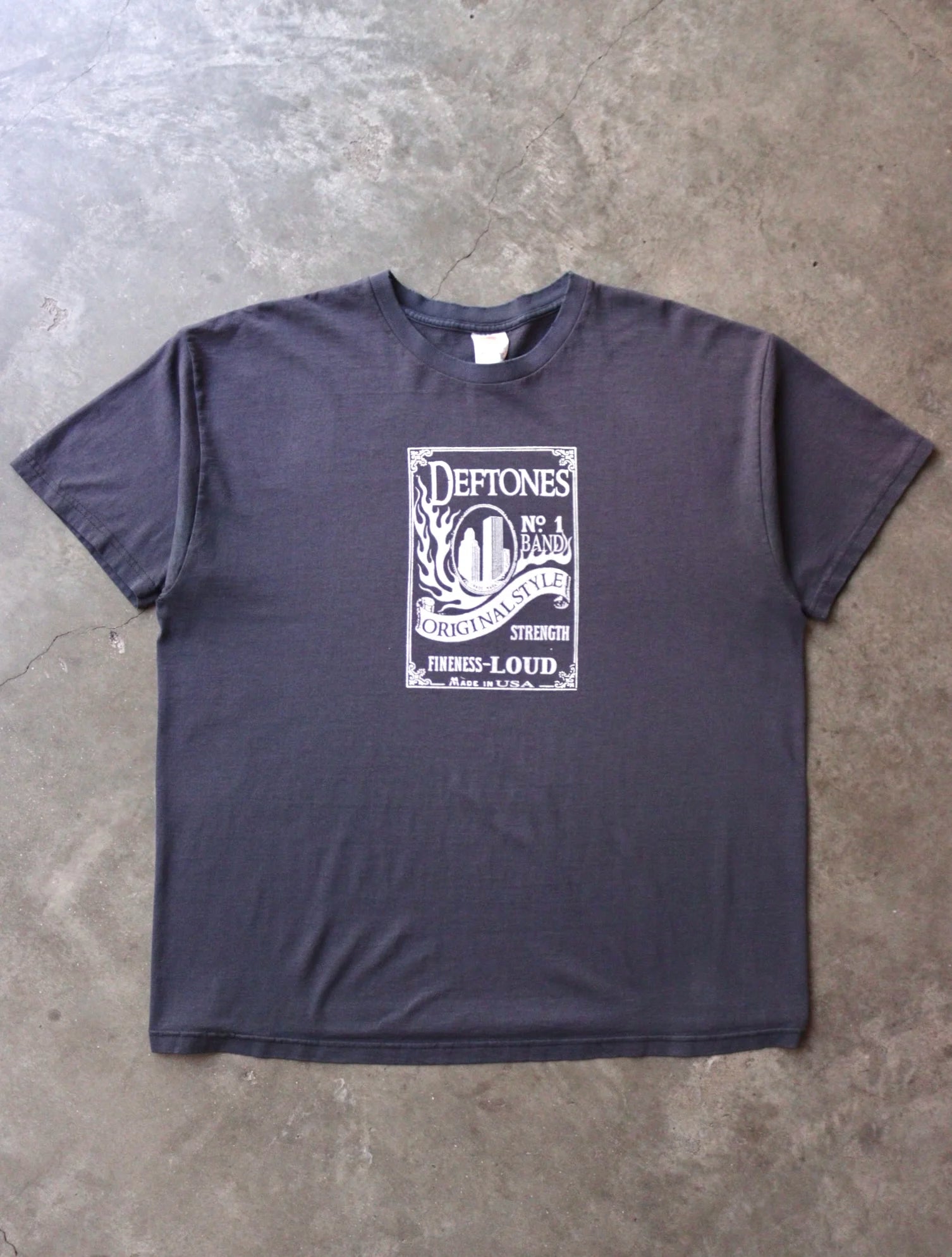 2000S SUN FADED DEFTONES BAND TEE
