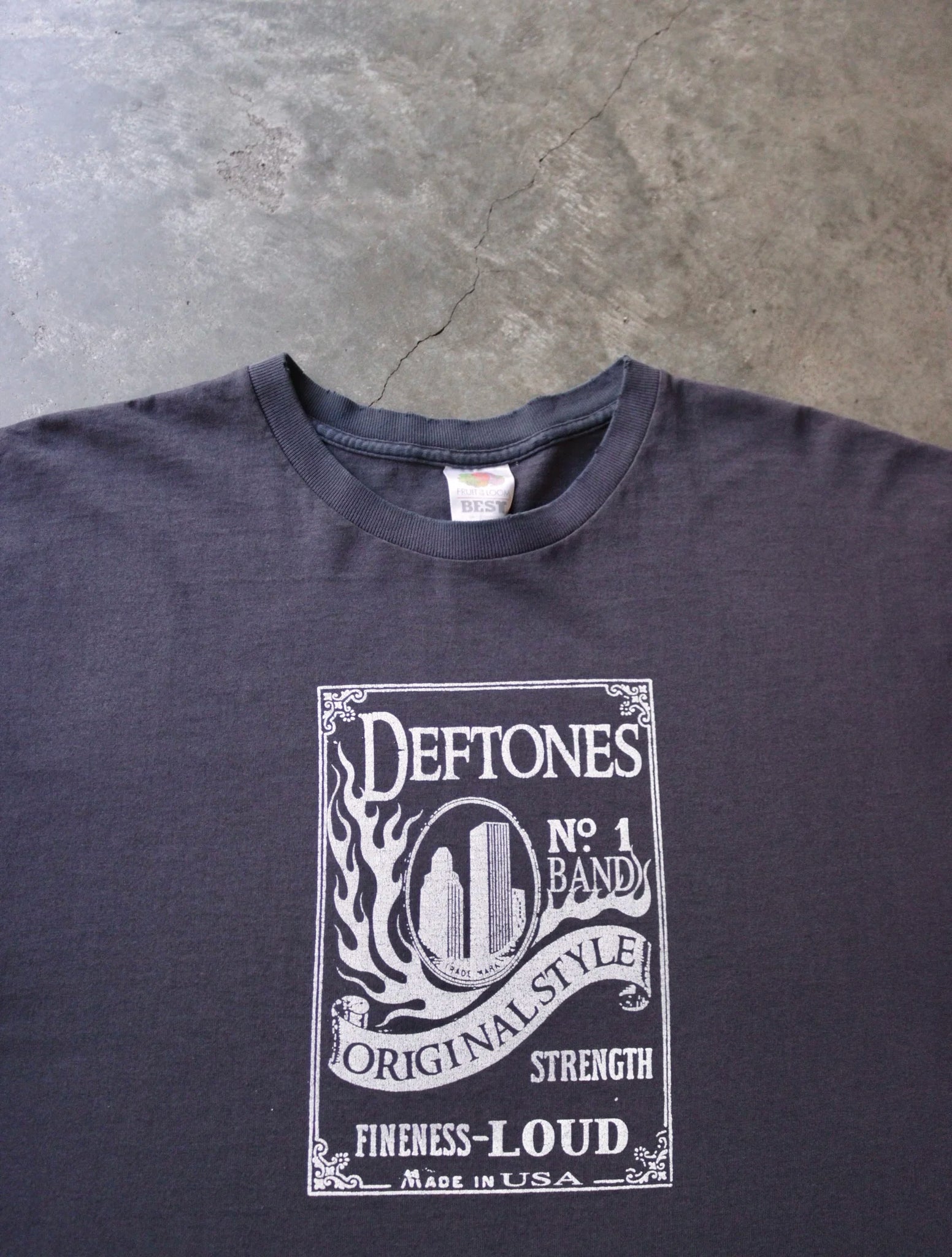 2000S SUN FADED DEFTONES BAND TEE