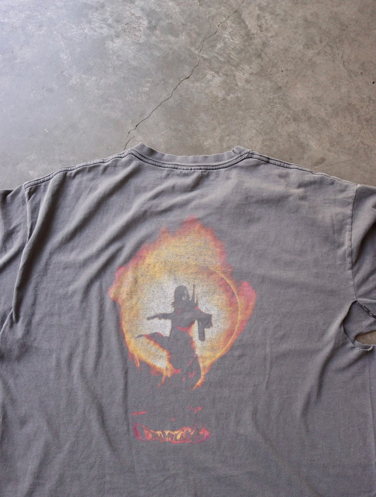 2000S DISTRESSED CAPCOM TEE