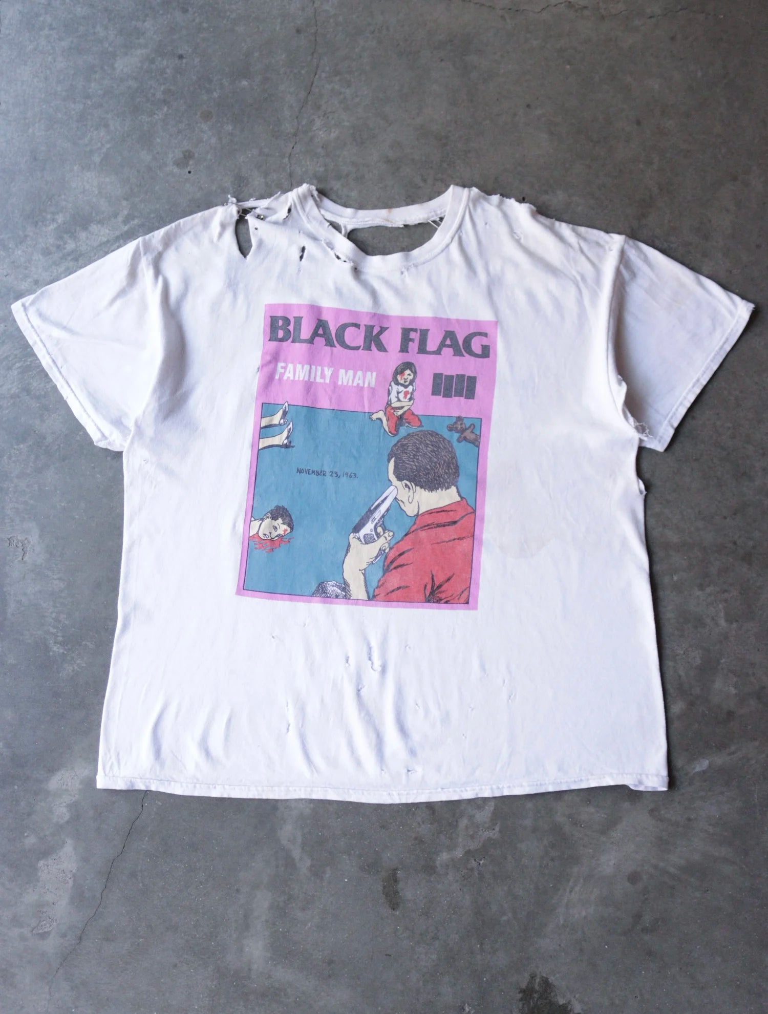 1990S BLACK FLAG FAMILY MAN BAND TEE