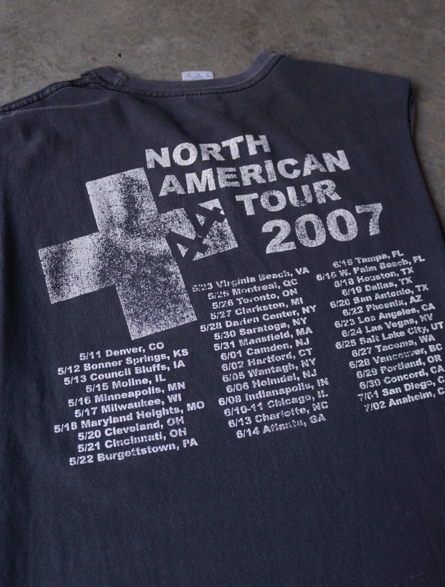 2000S BLINK 182 BAND TANK TOP