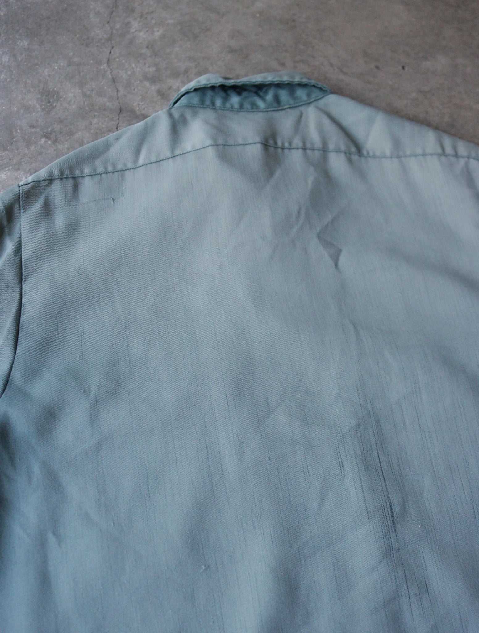 1990S FADED BUTTON UP SHIRT